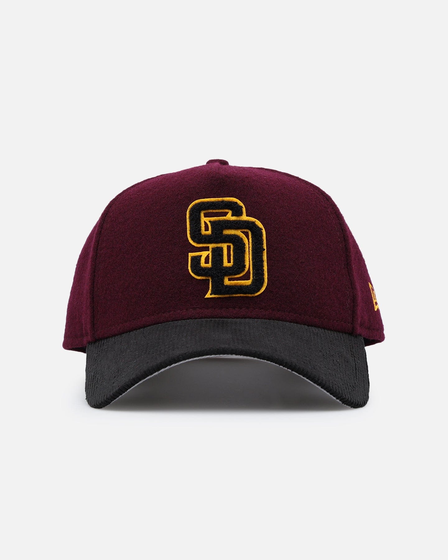 New Era San Diego Padres Large Chenille 9FORTY A - Frame Snapback Maroon