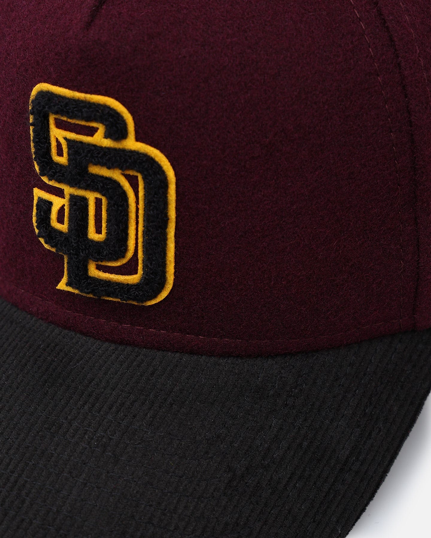 New Era San Diego Padres Large Chenille 9FORTY A - Frame Snapback Maroon