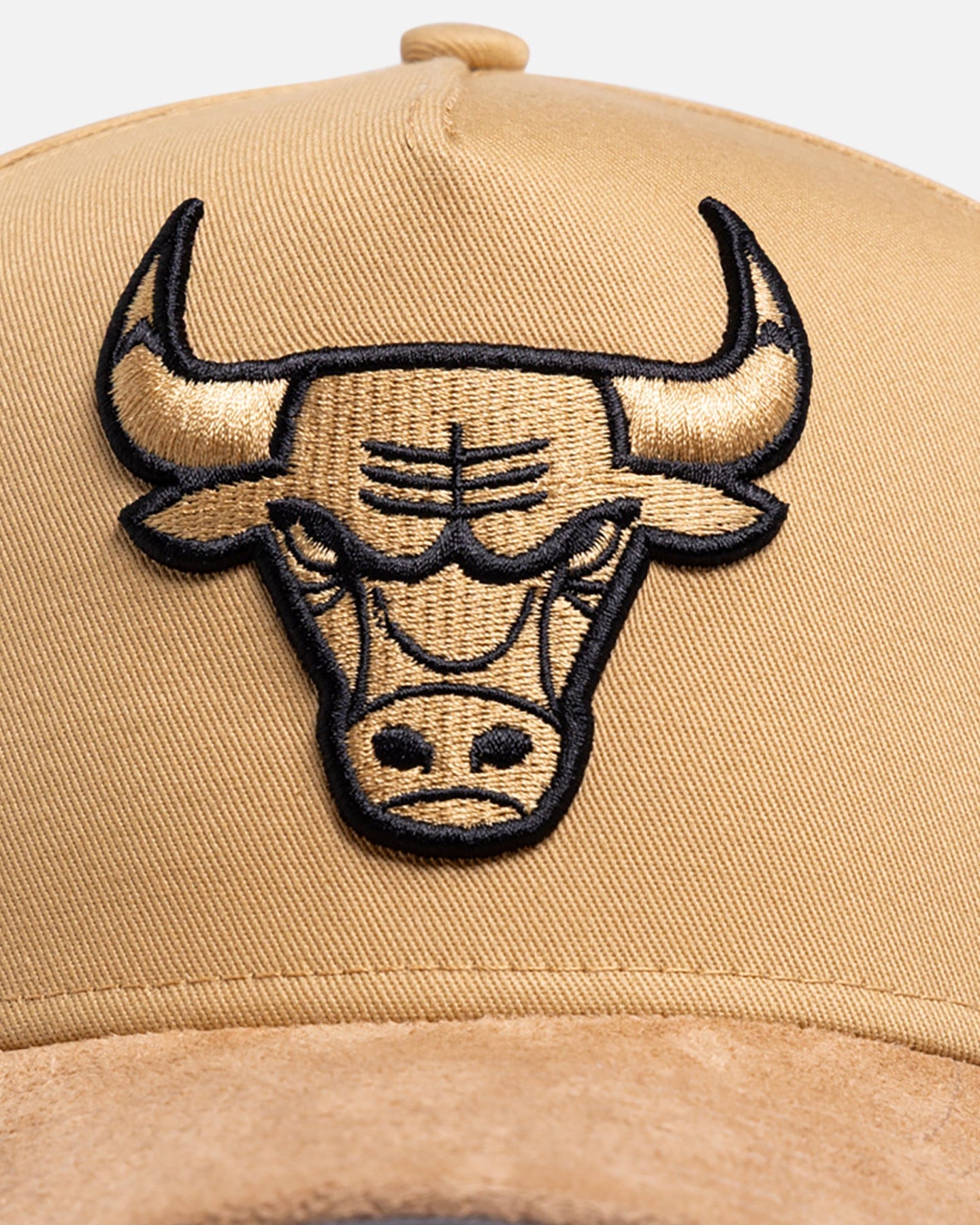 New Era Chicago Bulls Suede Visor 9FORTY A - Frame Snapback Bronze
