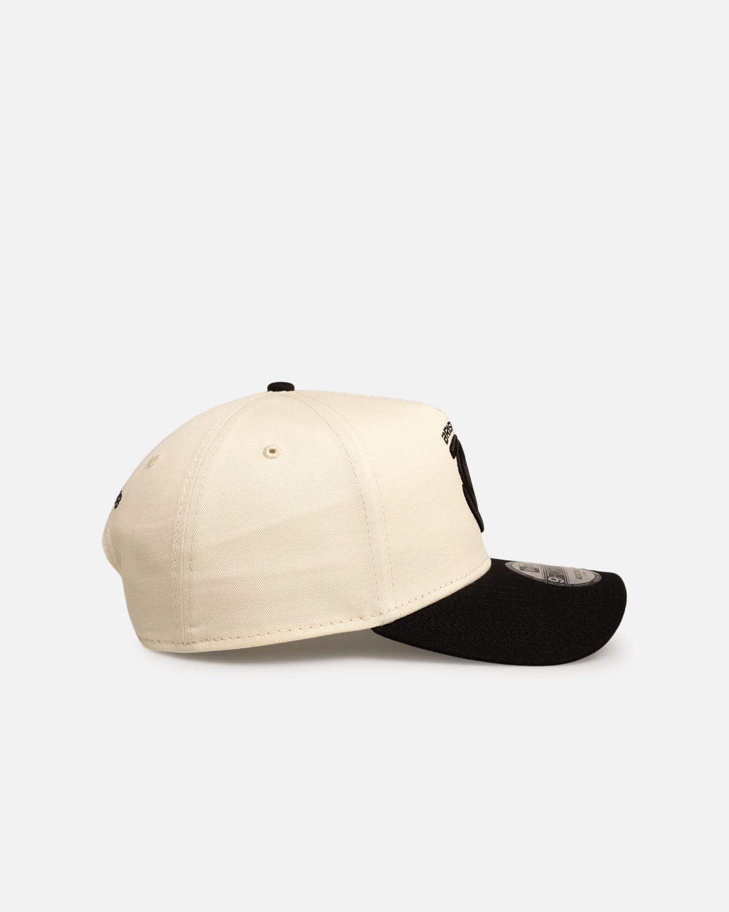 New Era Brisbane Broncos Chrome Black 9FORTY A - Frame Snapback White/Black