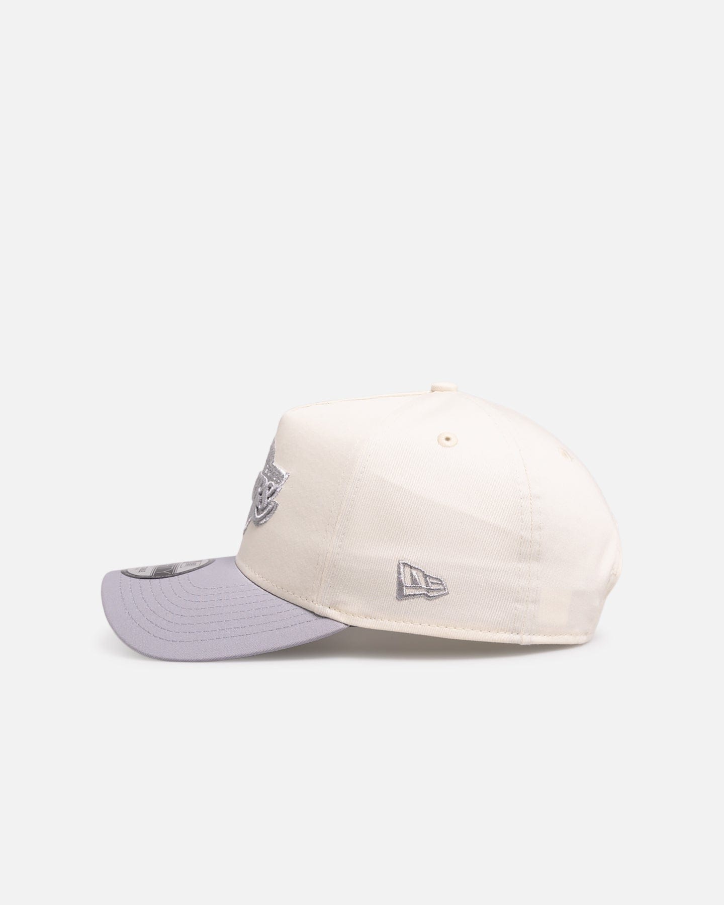 New Era Los Angeles Lakers Chrome Grey 9FORTY A - Frame Snapback White/Silver