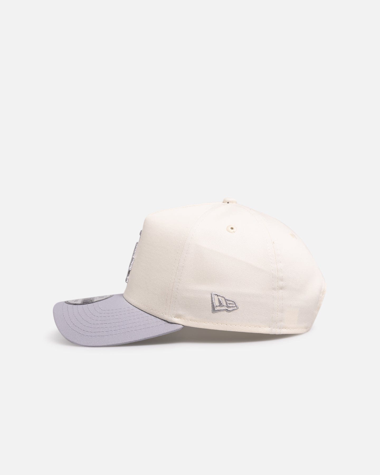 New Era Chicago Bulls Chrome Grey 9FORTY A - Frame Snapback White/Silver