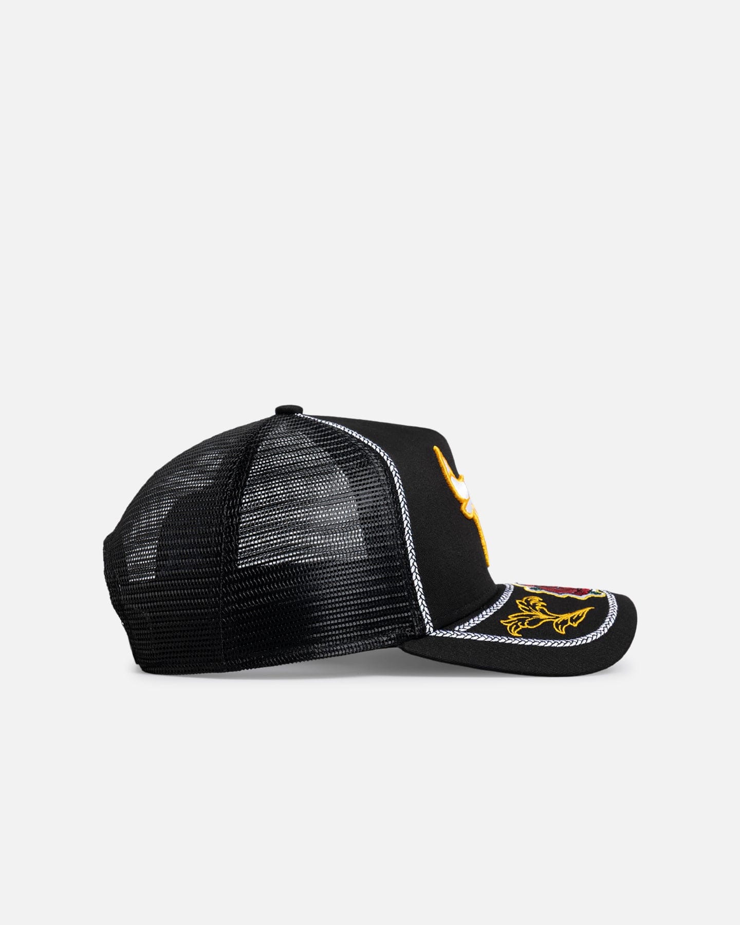 New Era Chicago Bulls Rose Visor 9FORTY A - Frame Trucker Snapback Black/Rose
