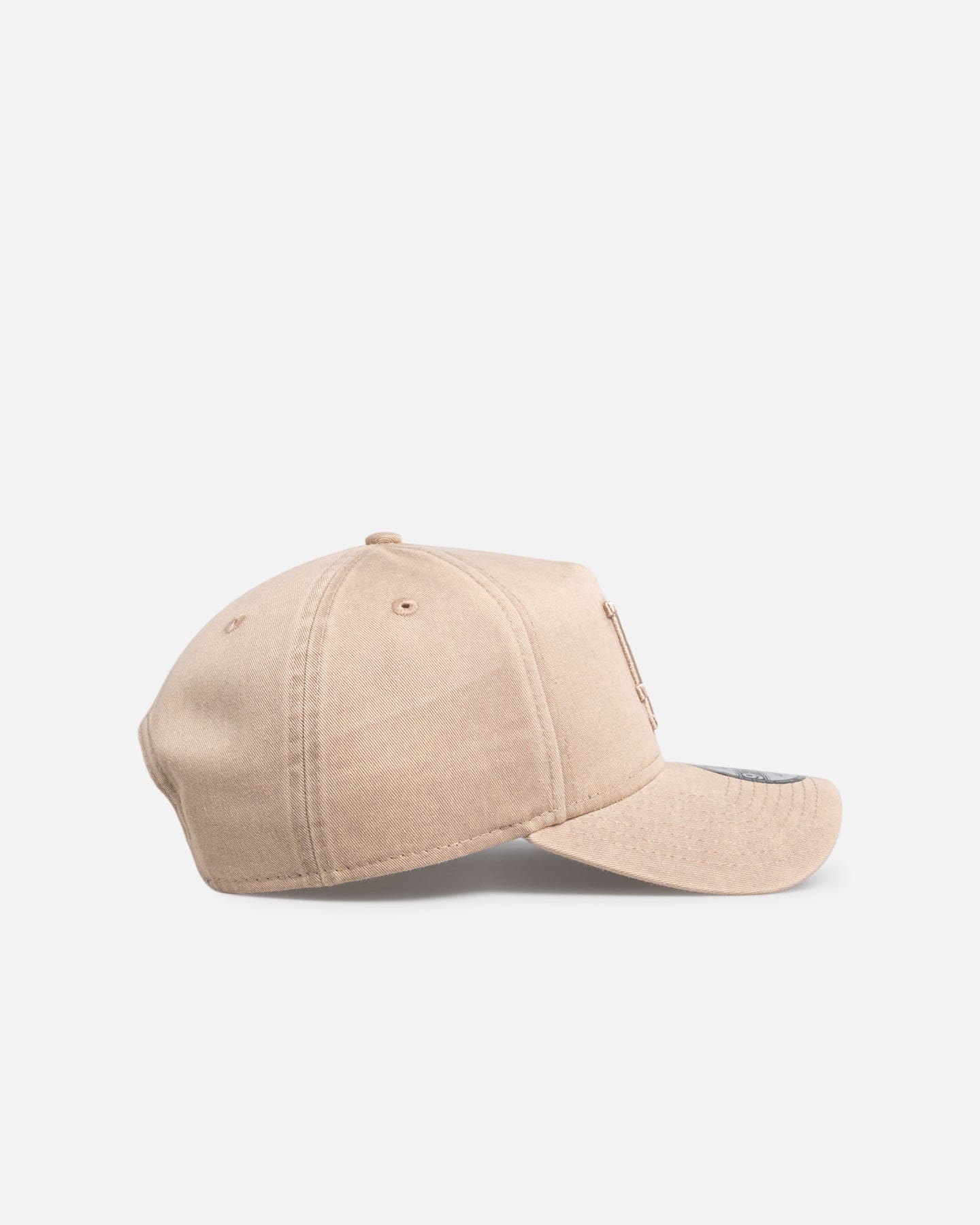 New Era Los Angeles Dodgers Dirty Wash 9FORTY A - Frame Snapback Camel