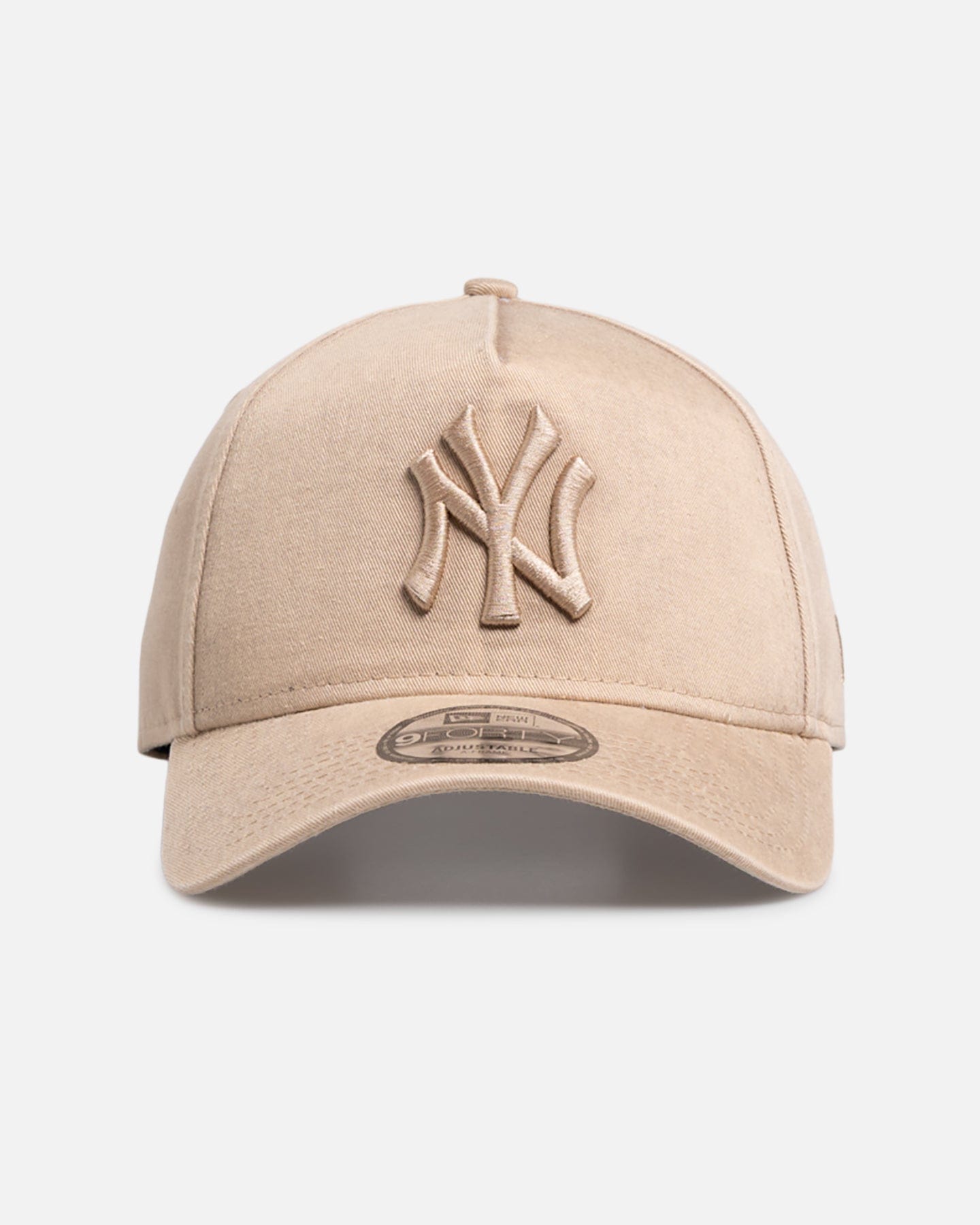 New Era New York Yankees Dirty Wash 9FORTY A - Frame Snapback Camel