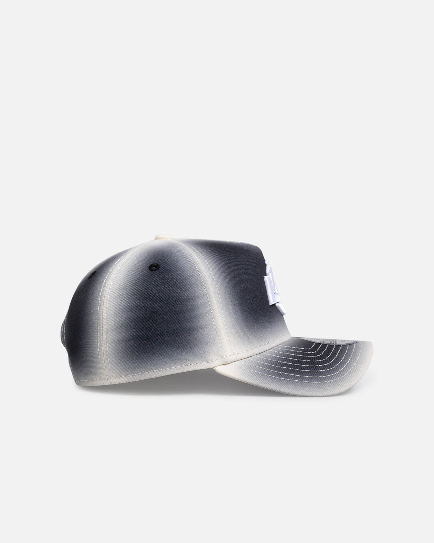 New Era Los Angeles Rams Gradient Edge Reverse 9FORTY A - Frame Snapback Black/White