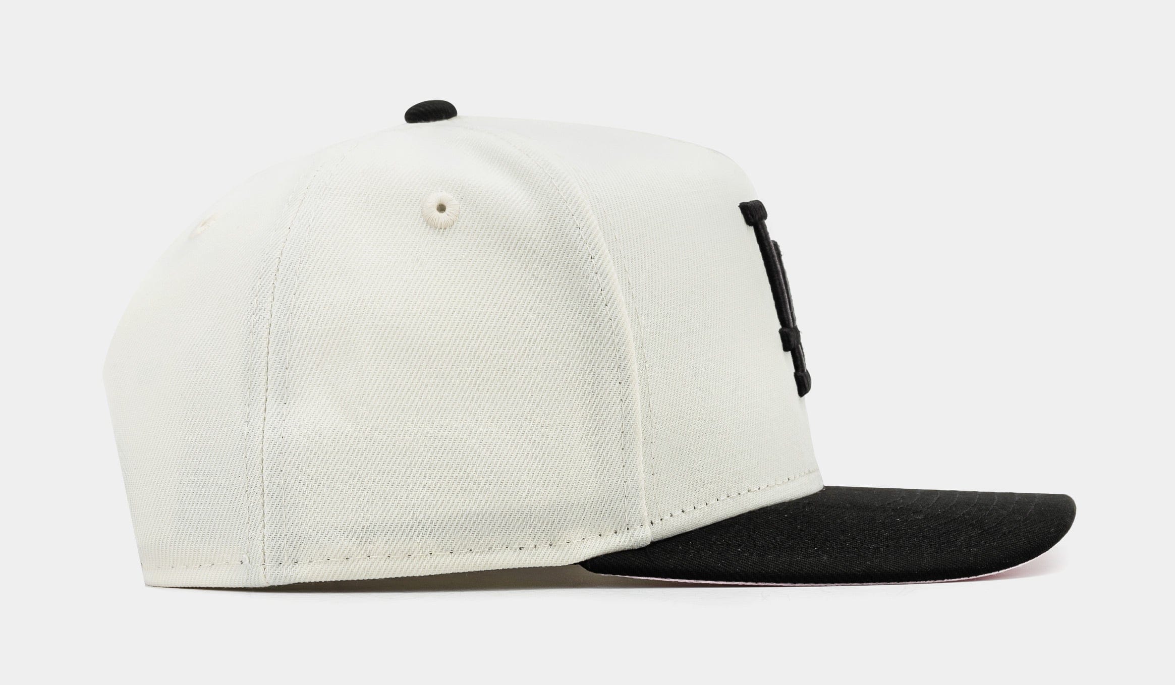 NEW ERA Shoe Palace Exclusive Los Angeles Dodgers Curve Rose 950AF Snapback Mens Hat (Chrome/Black)