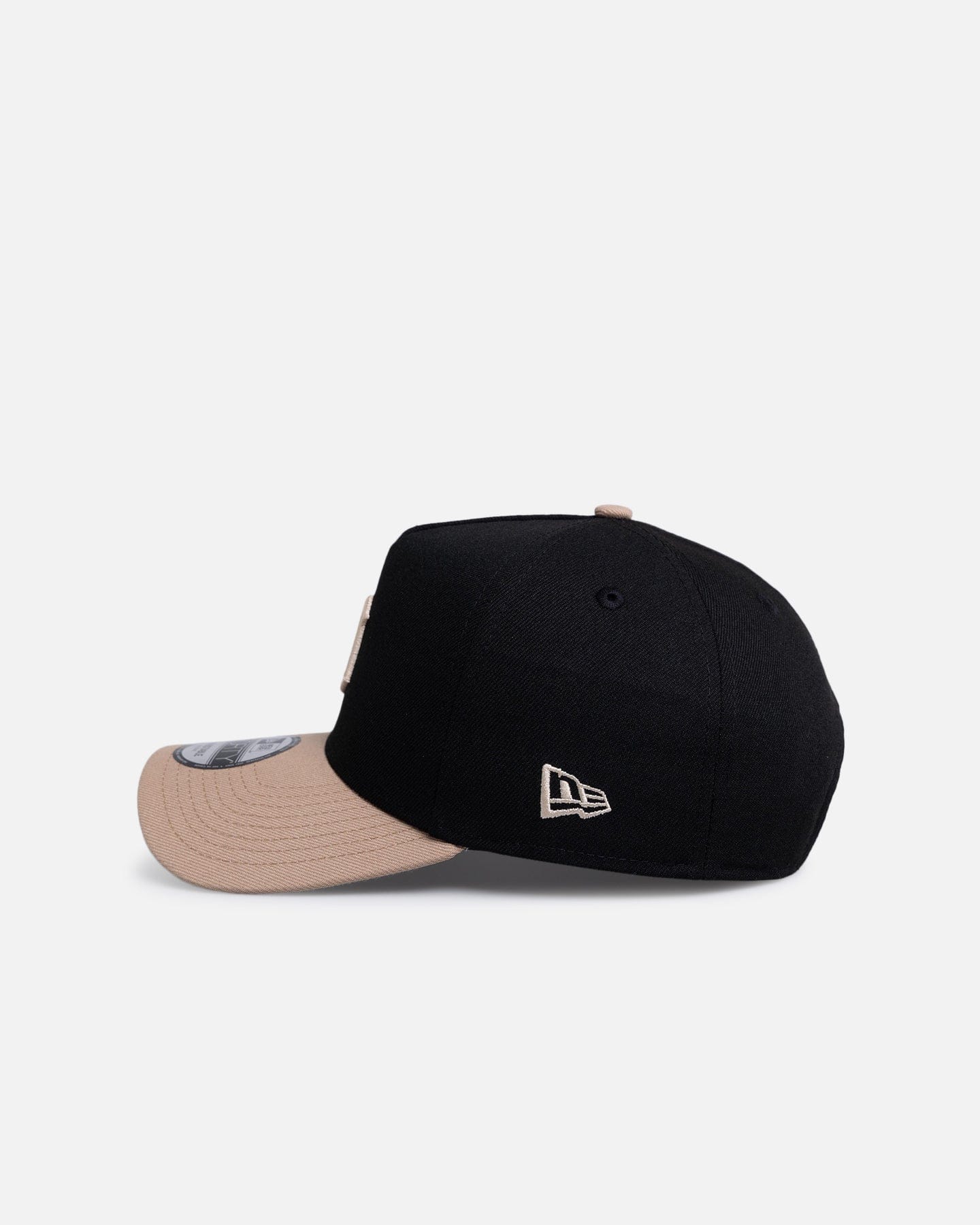 New Era Detroit Tigers Black Camel 9FORTY A - Frame Snapback Black/Camel