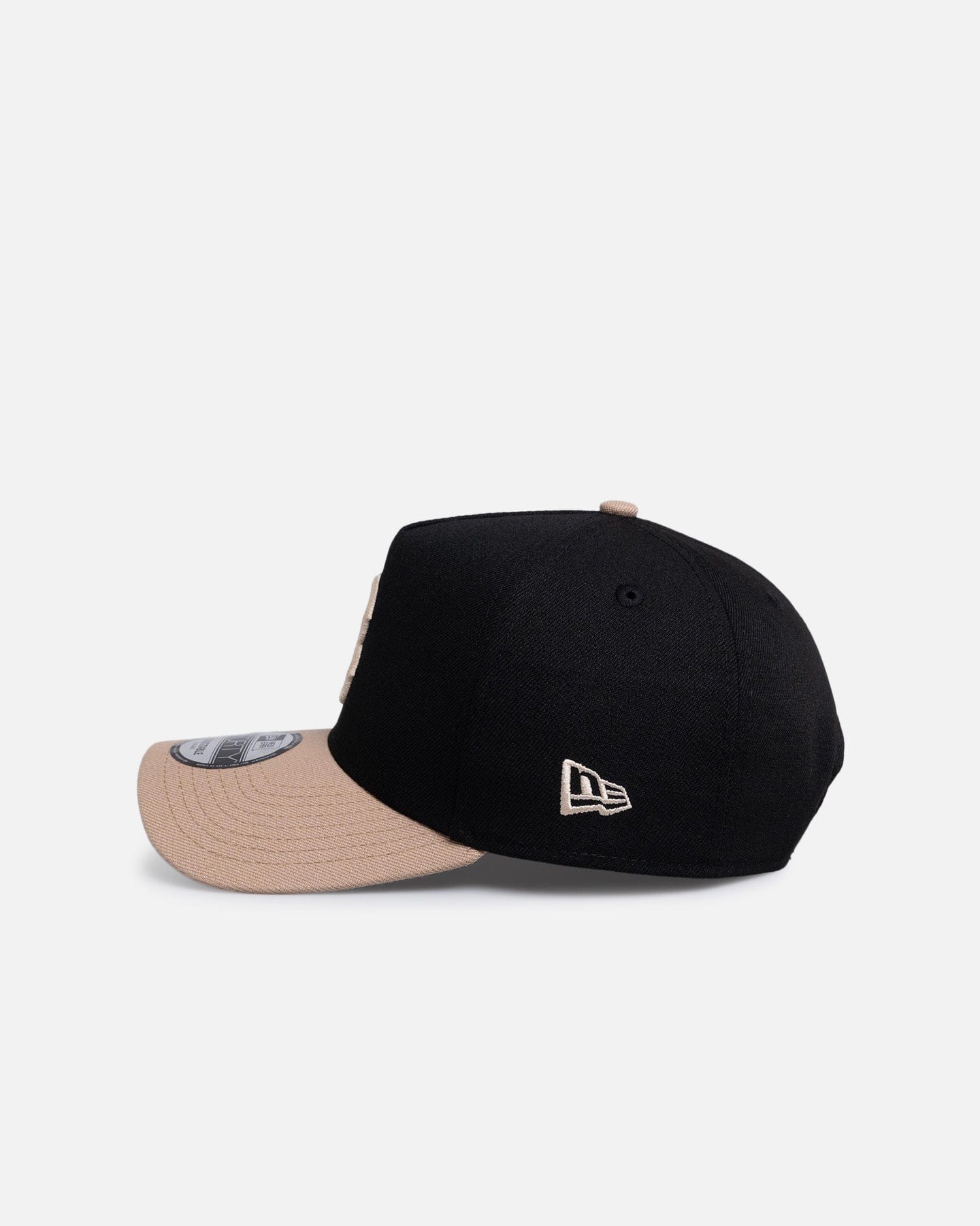 New Era Boston Red Sox Black Camel 9FORTY A - Frame Snapback Black/Camel