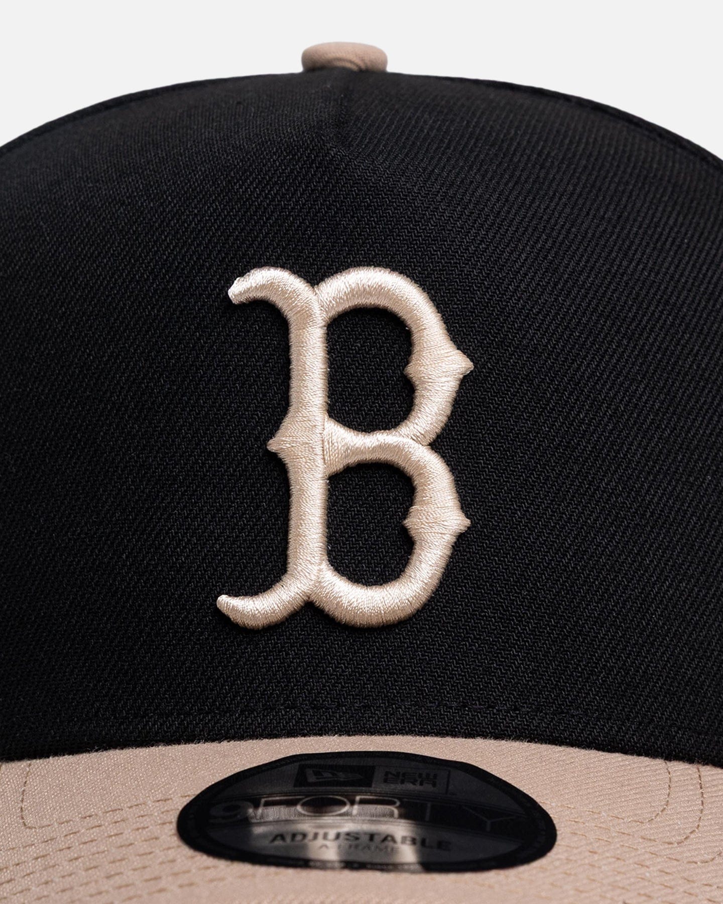 New Era Boston Red Sox Black Camel 9FORTY A - Frame Snapback Black/Camel