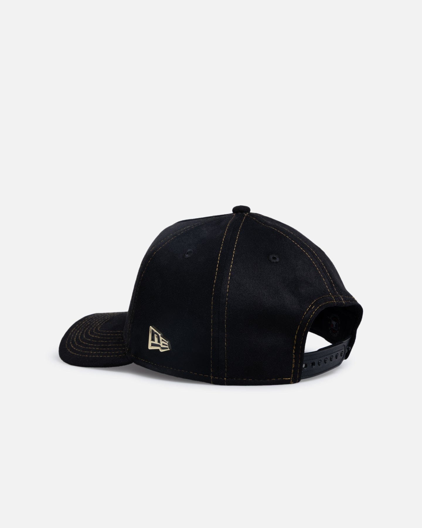 New Era New York Yankees Statement Suede 10 Year Anniversary 9FORTY A - Frame Snapback Black Suede