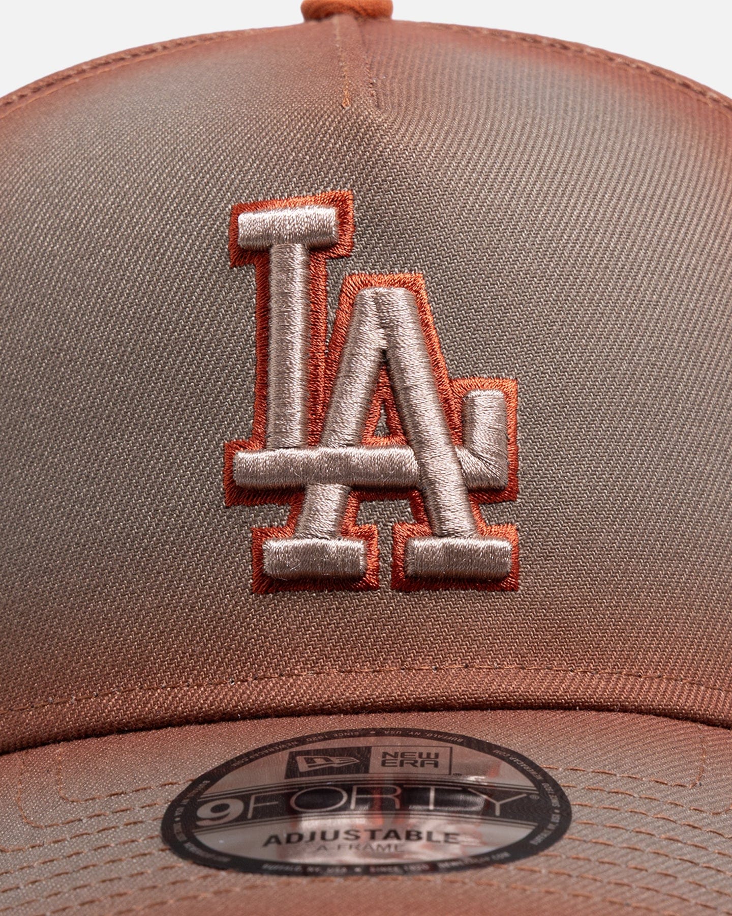 New Era Los Angeles Dodgers Gradient Edge 9FORTY A - Frame Snapback Camel