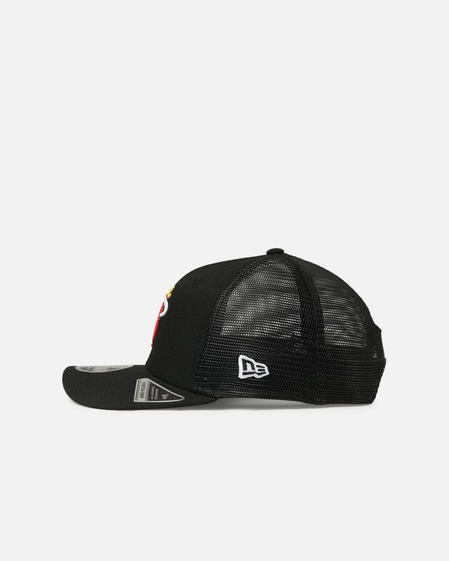 New Era Miami Heat HWC 9SEVENTY Trucker Stretch Snapback Black