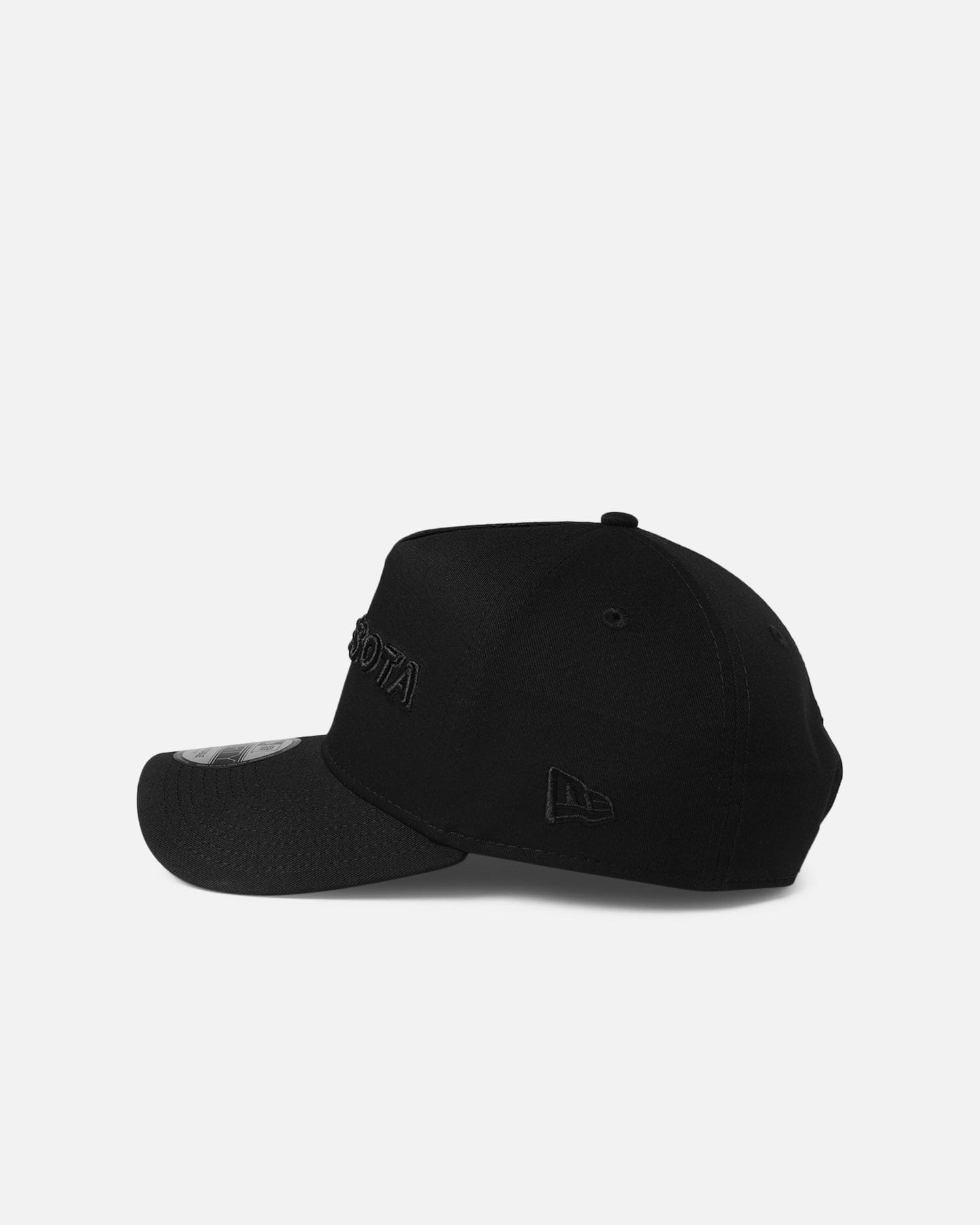 New Era Minnesota Timberwolves NBA Black On Black 9FORTY A - Frame Snapback Black