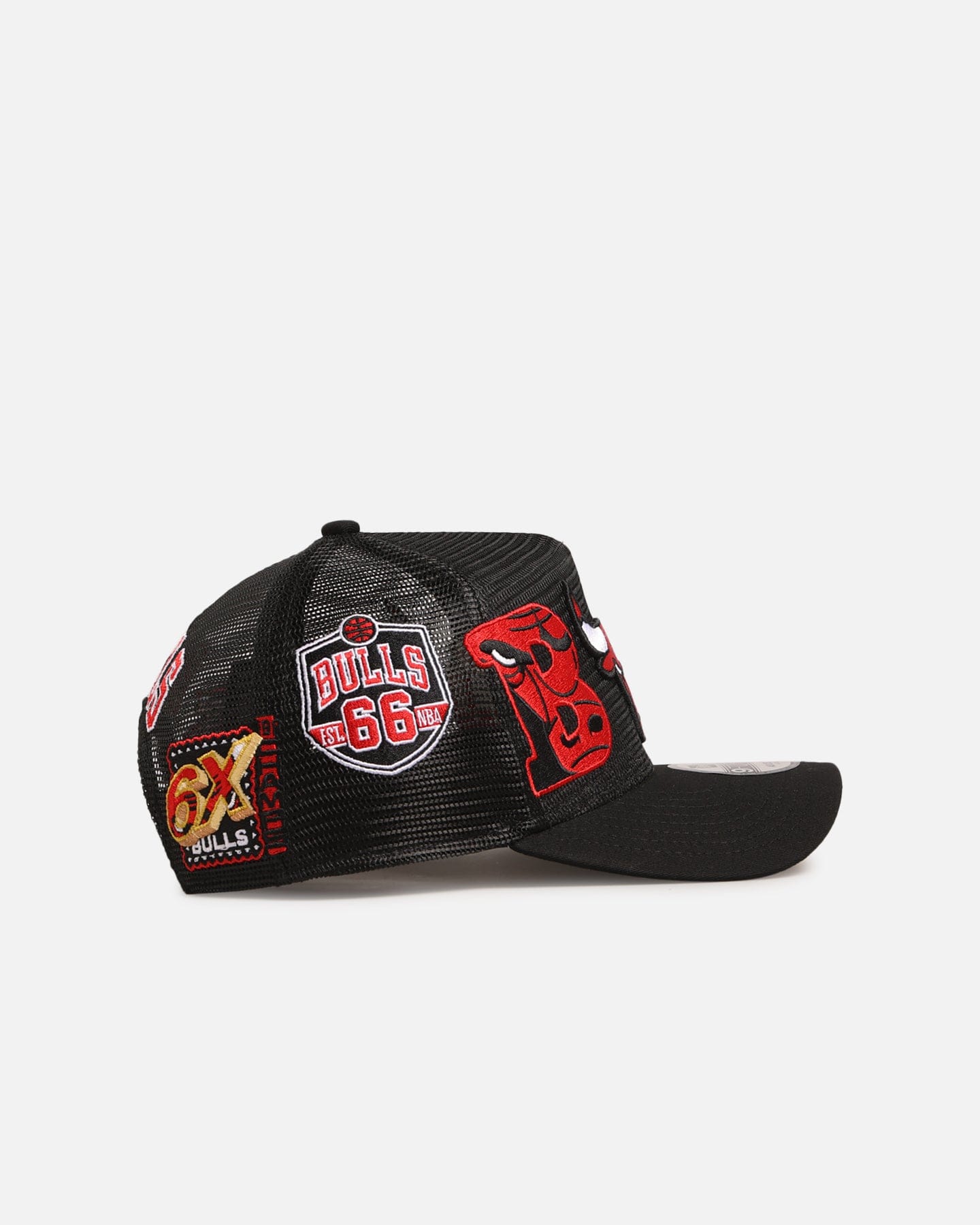 New Era Chicago Bulls Mesh Crown All Over Logos 9FORTY A - Frame Snapback Official Team Colour
