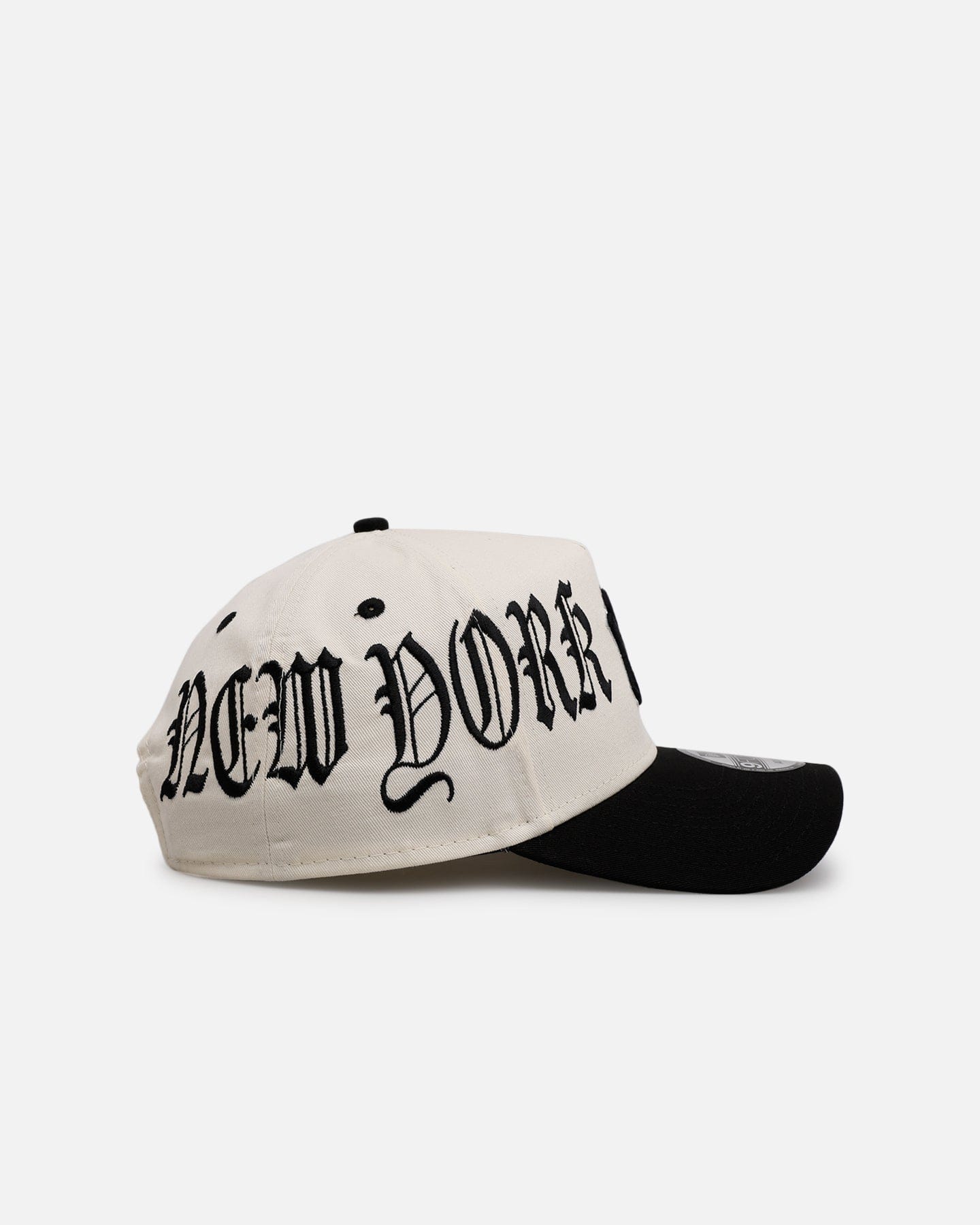 New Era New York Yankees Gothic Script Two Tone 9FORTY A - Frame Snapback Chrome/Black