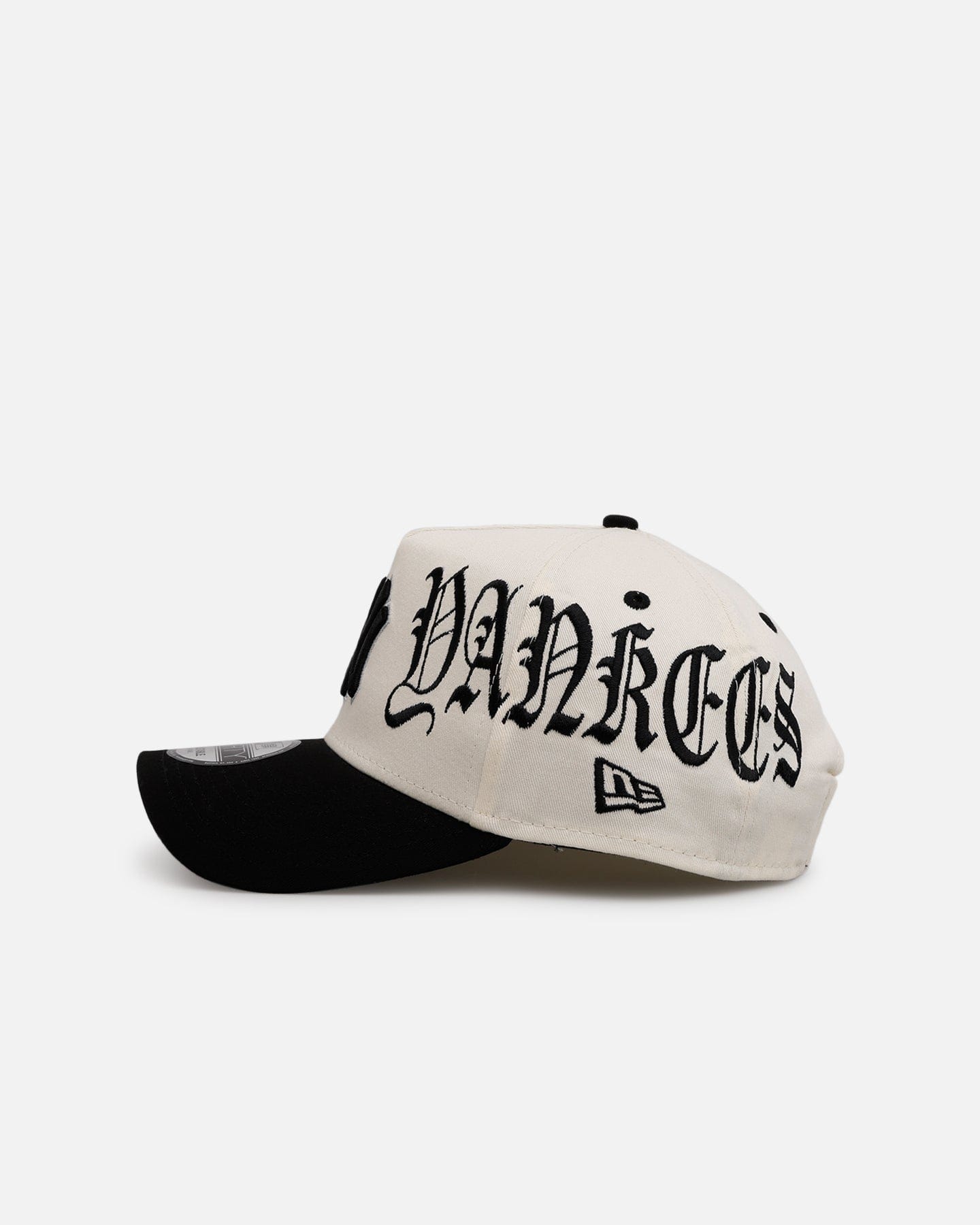 New Era New York Yankees Gothic Script Two Tone 9FORTY A - Frame Snapback Chrome/Black