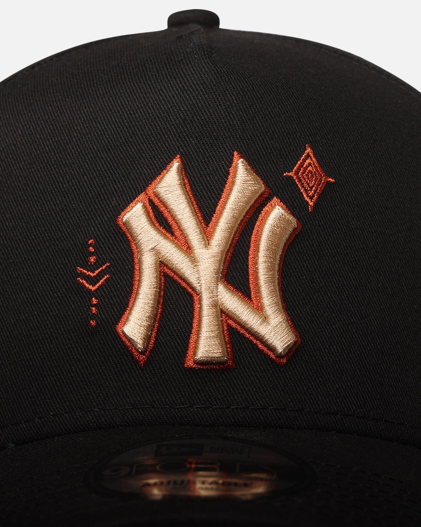 New Era New York Yankees Sunset Trails 2.0 9FORTY A - Frame Snapback Black