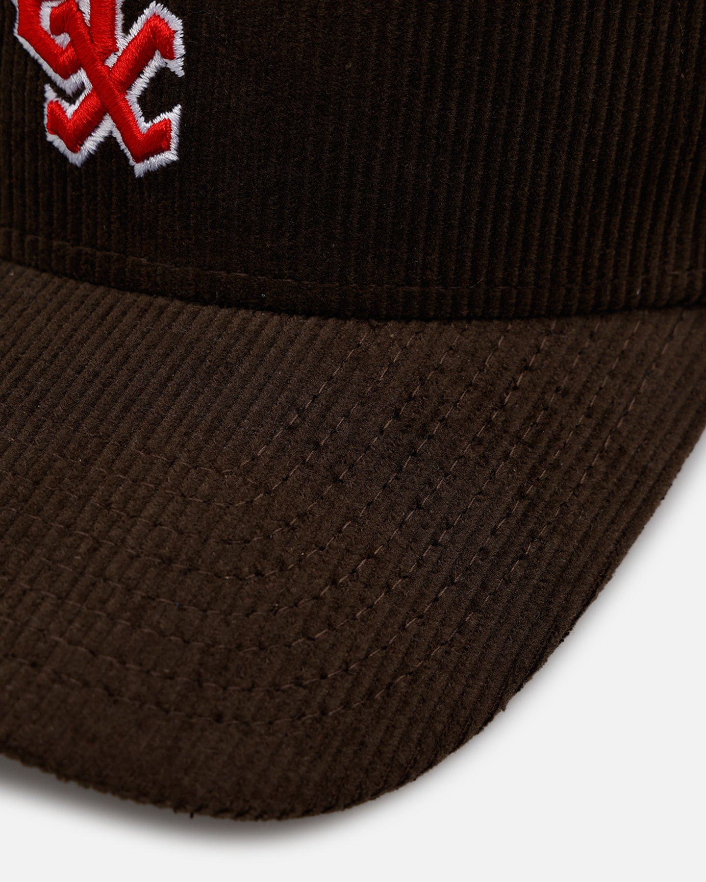 New Era Chicago White Sox Walnut Cord 9FORTY A - Frame Corduroy Snapback Walnut