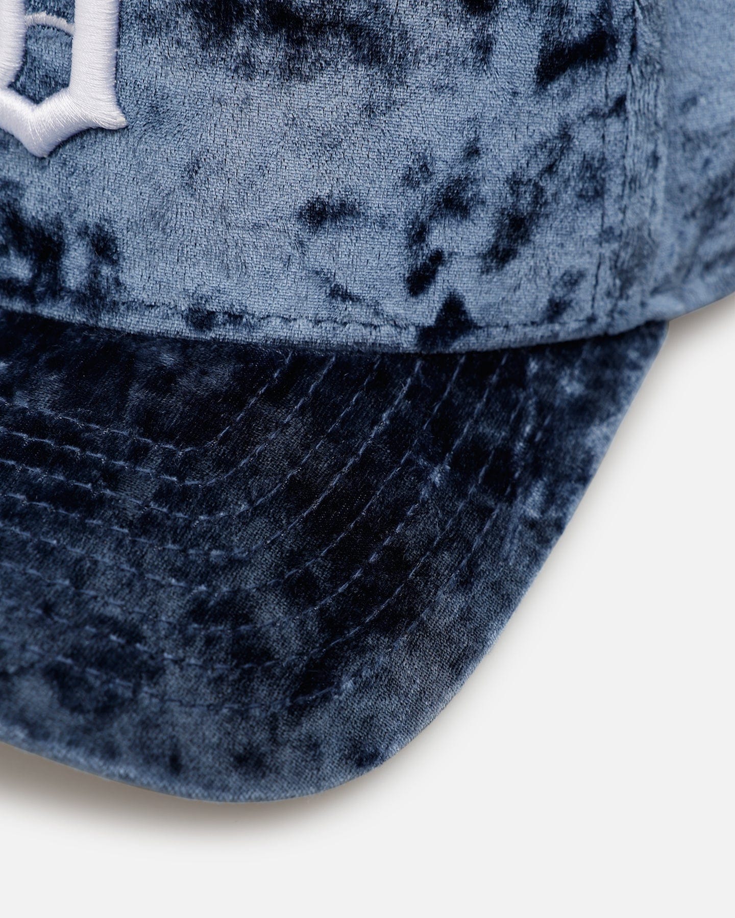New Era Detroit Tigers Crushed Blue Velvet 9FORTY A - Frame Snapback Blue