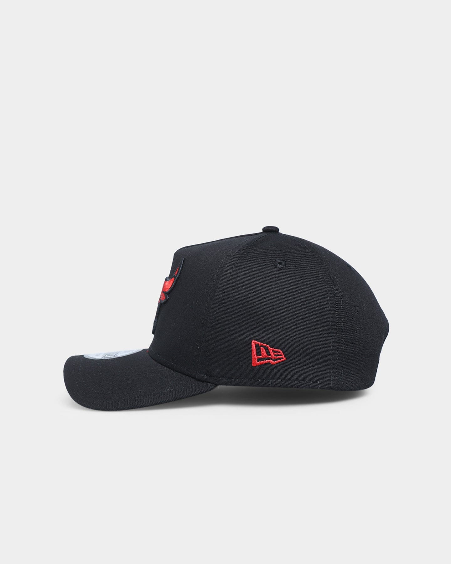 New Era Chicago Bulls Scarlet Bottom 9FORTY A - Frame Snapback Black/Scarlet