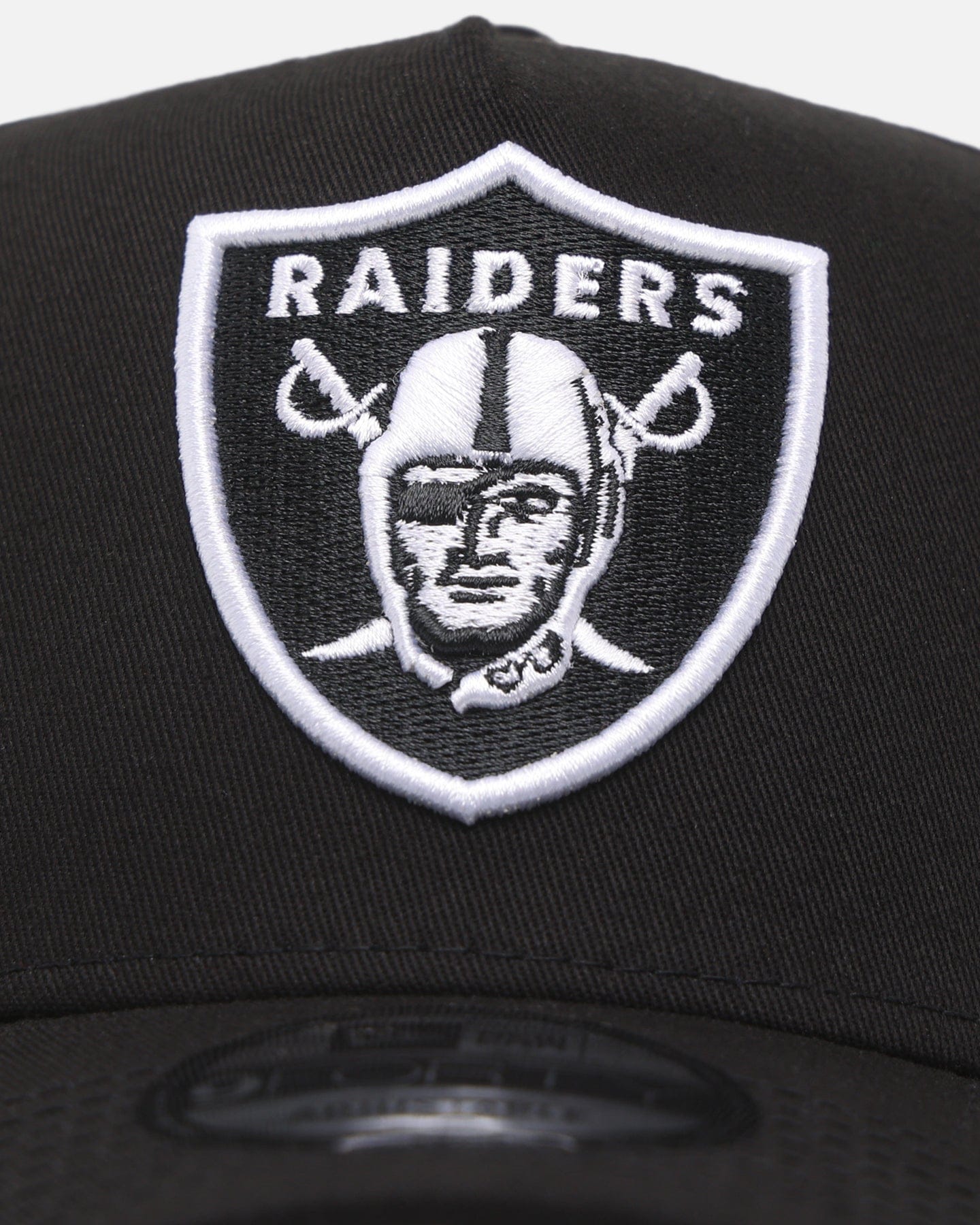 New Era Las Vegas Raiders Rose Emblem 9FORTY A - Frame Snapback Black