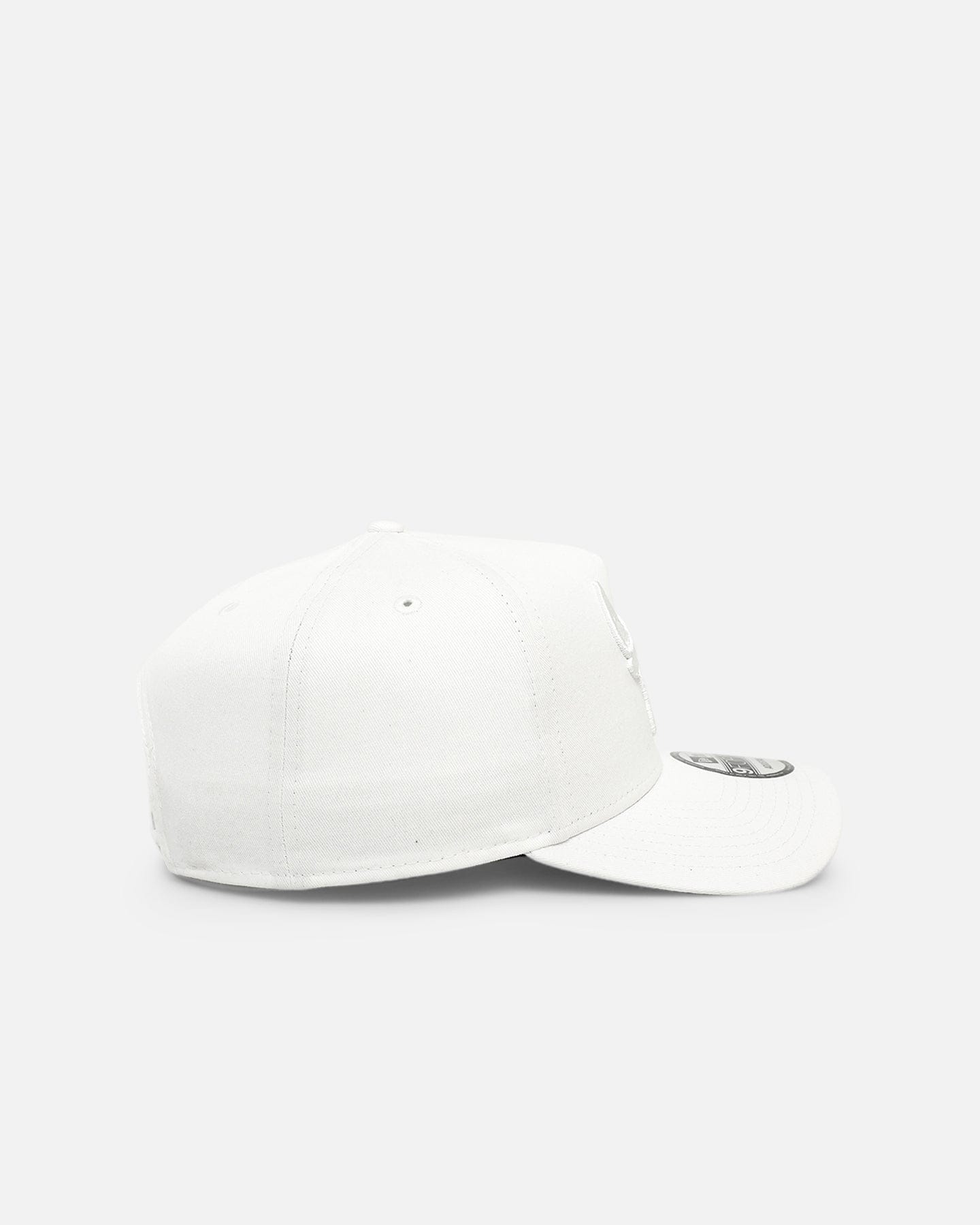 New Era Chicago Bulls White/Grey Undervisor 9FORTY A - Frame Snapback White/White