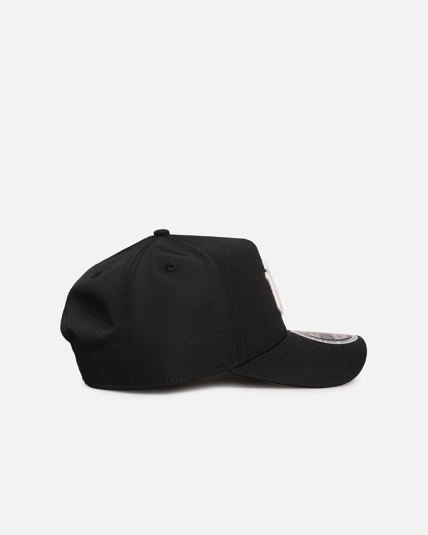 New Era New York Yankees Glow Rose 9FORTY A - Frame Snapback Black