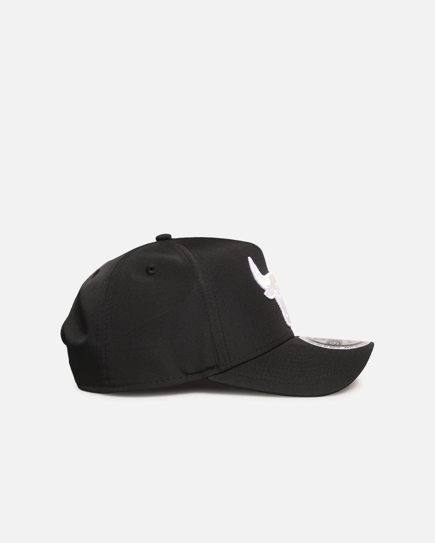 New Era Chicago Bulls Glow Rose 9FORTY A - Frame Snapback Black