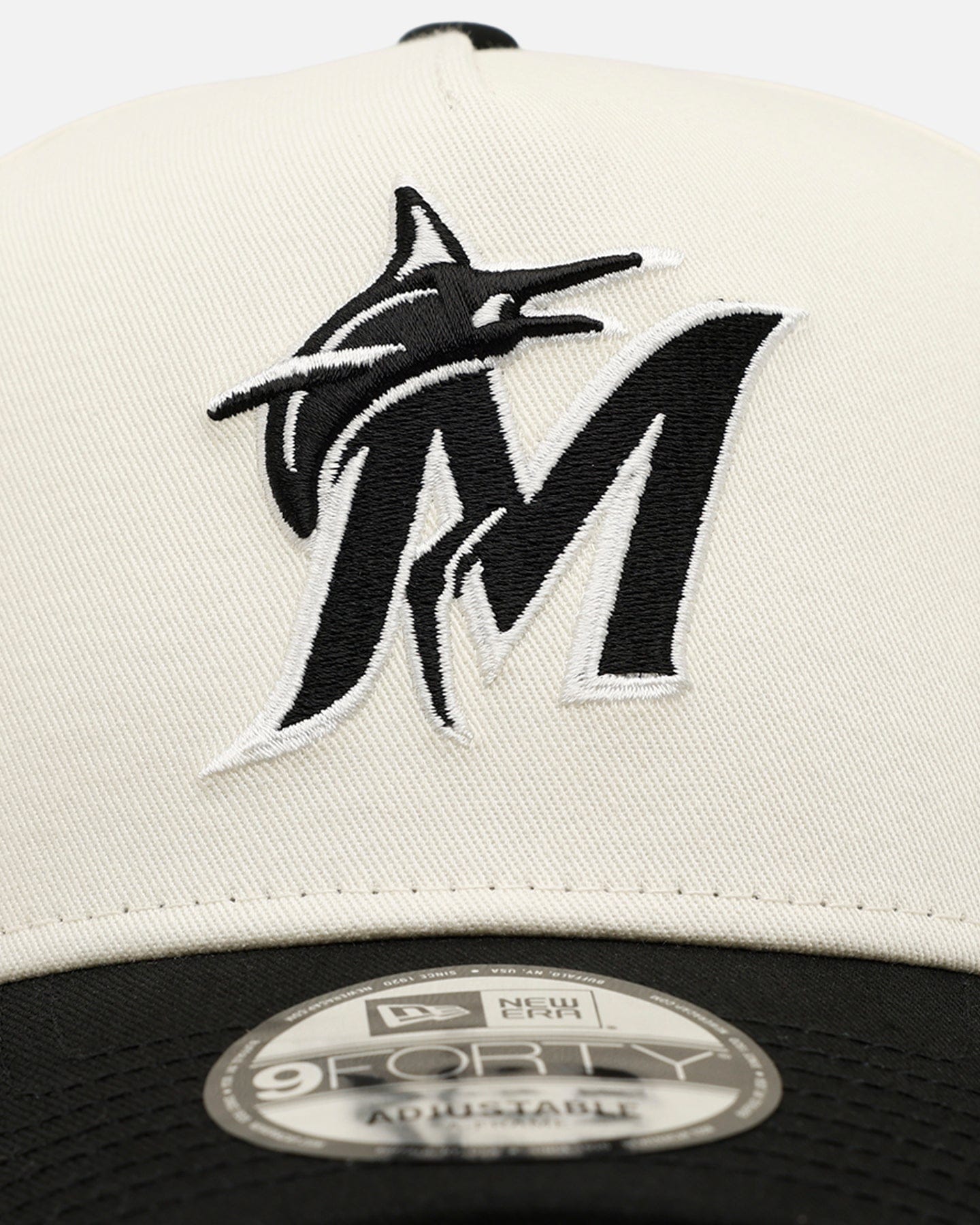 New Era Miami Marlins Easy Chrome Black 9FORTY A - Frame Snapback Chrome/Black