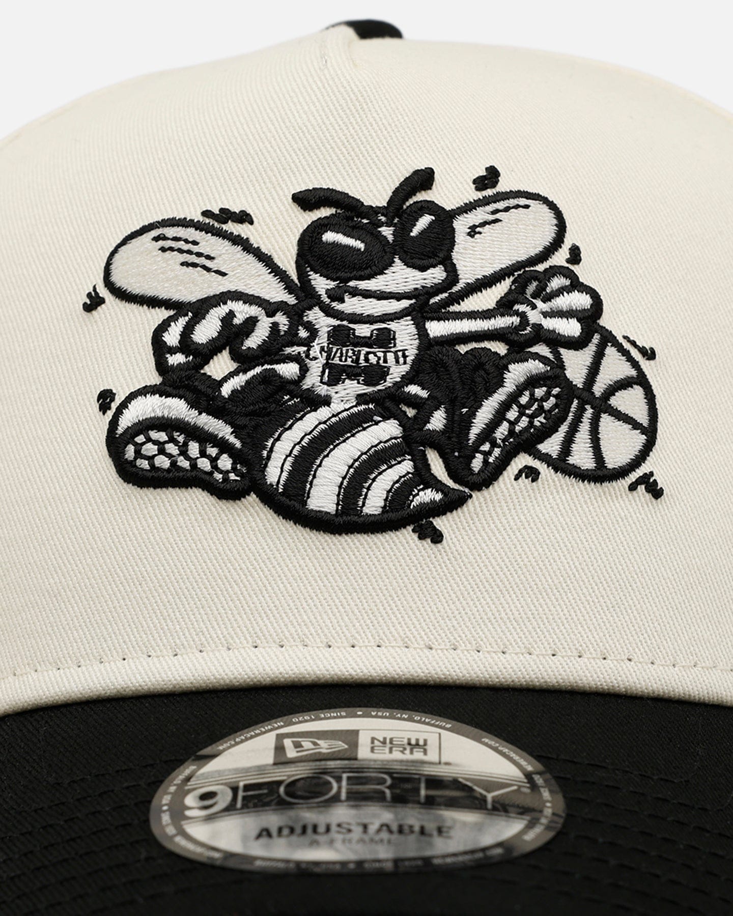 New Era Charlotte Hornets Easy Chrome Black 9FORTY A - Frame Snapback Chrome/Black