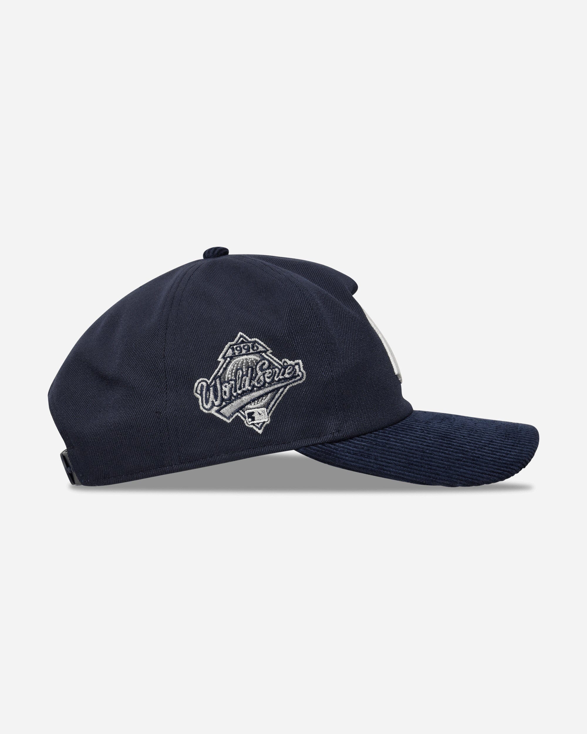 New Era New York Yankees MLB Cooperstown Cord 19TWENTY Adjustable Cap Navy