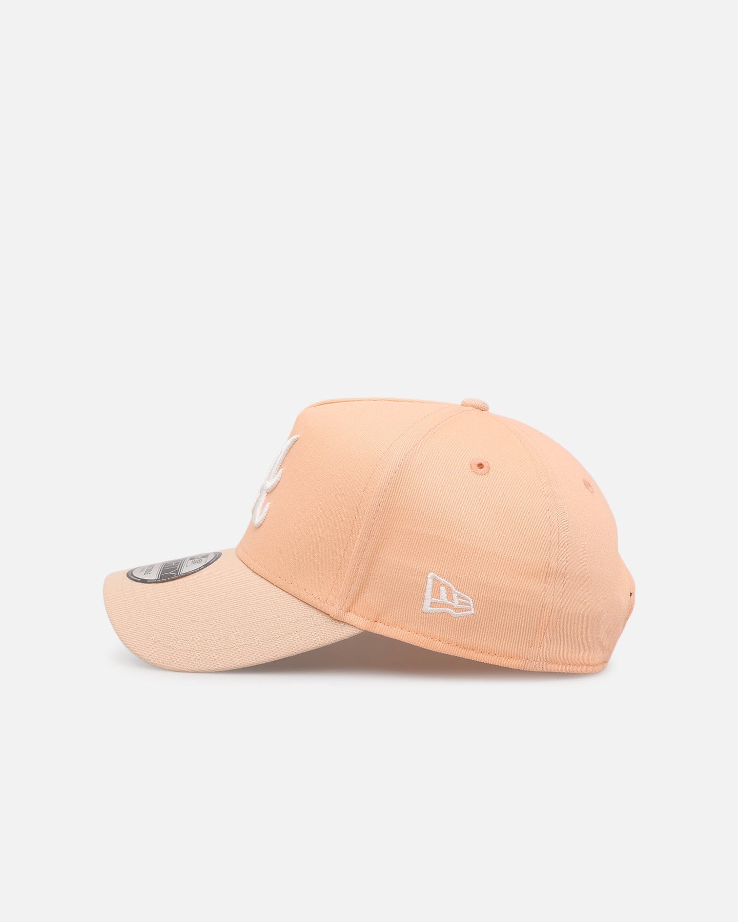 New Era Atlanta Braves Peaches 9FORTY A - Frame Snapback Peach