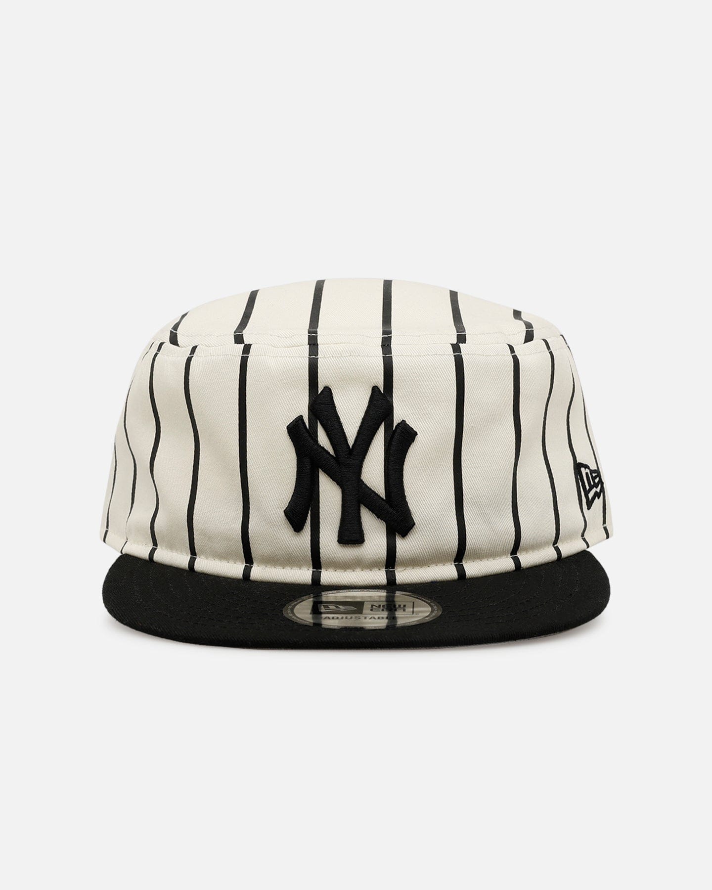 New Era New York Yankees Pinstripe Painter Snapback Chrome/Black