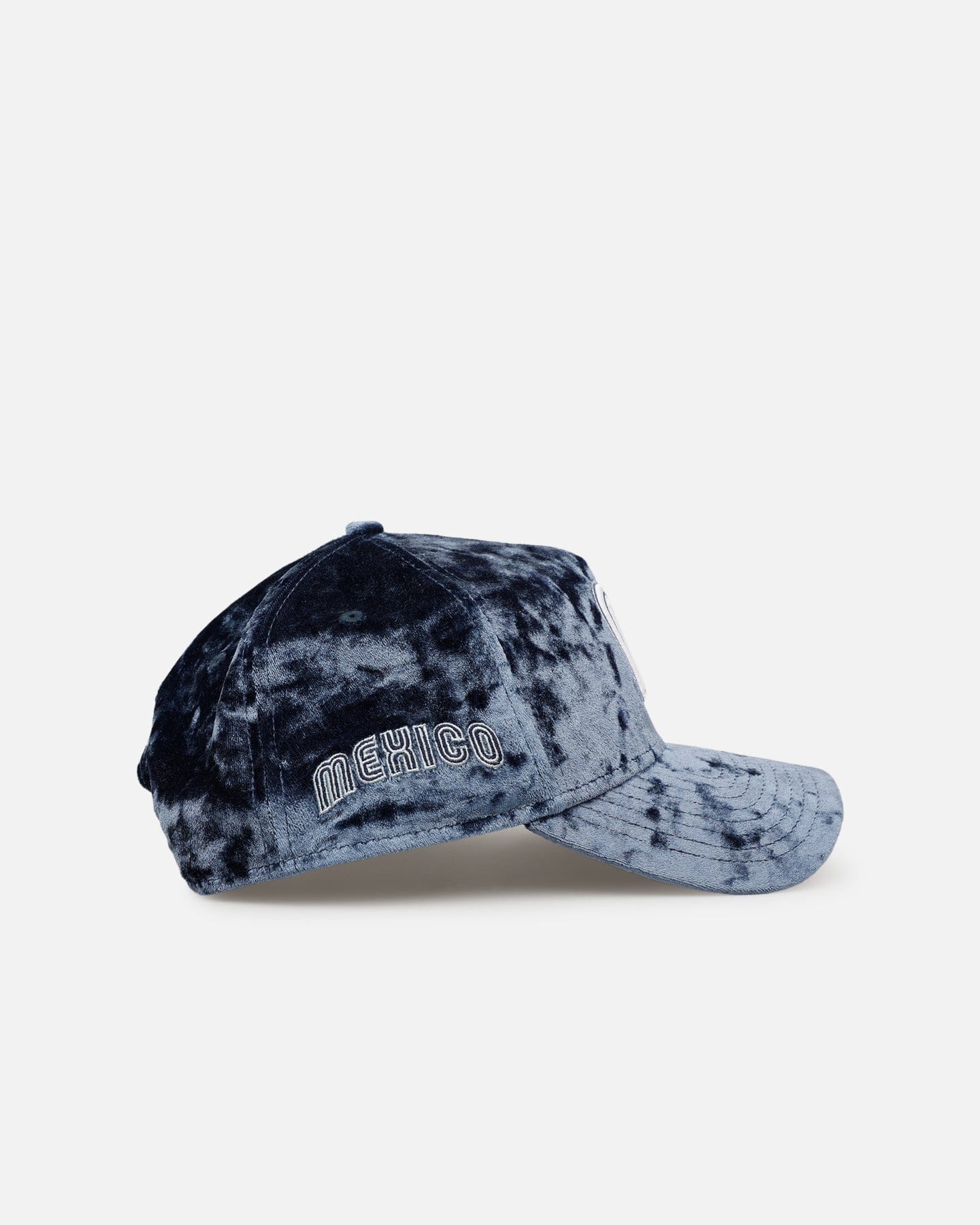 New Era Mexico National Baseball Team Crushed Blue Velvet 9FORTY A - Frame Snapback Blue