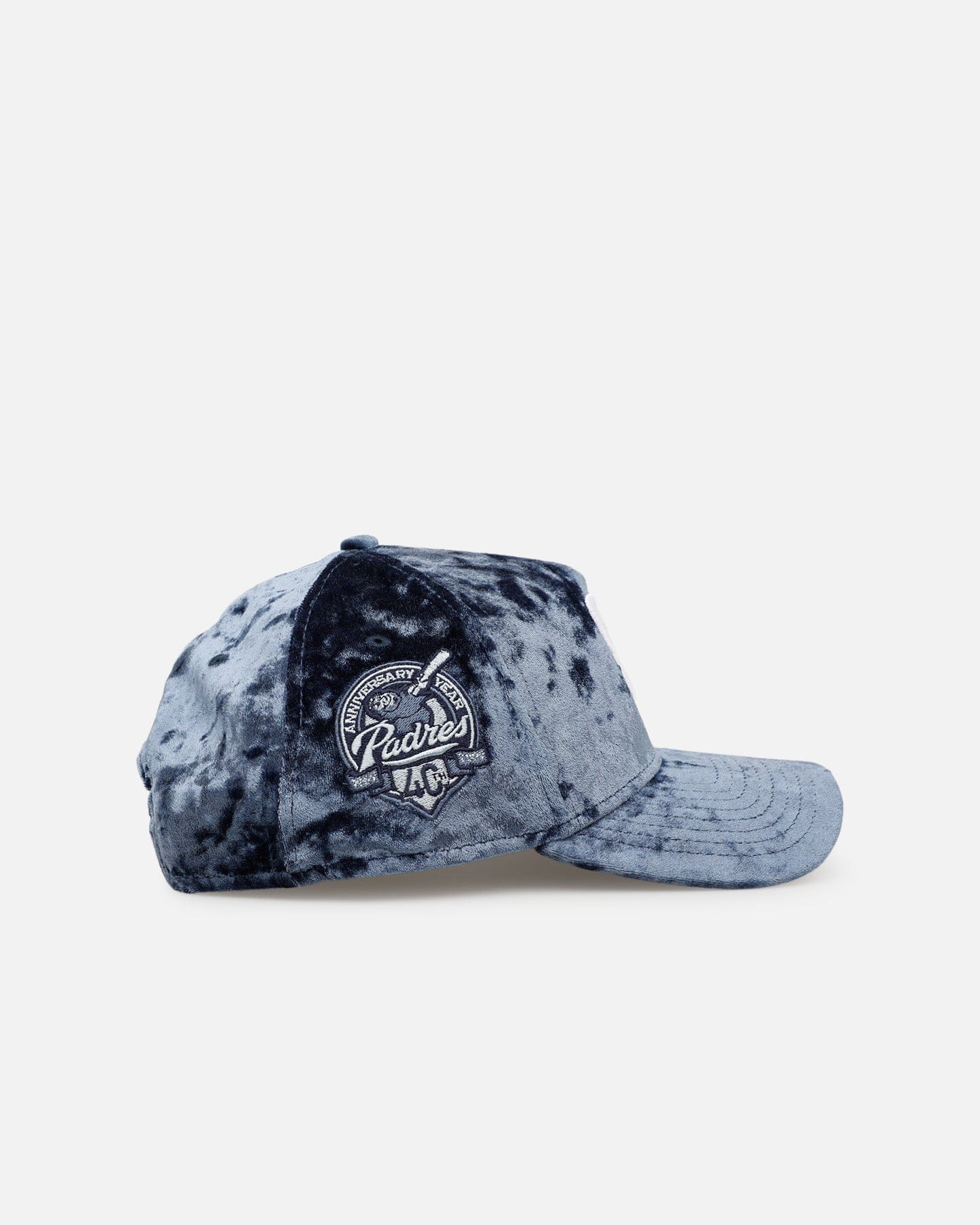 New Era San Diego Padres Crushed Blue Velvet 9FORTY A - Frame Snapback Blue
