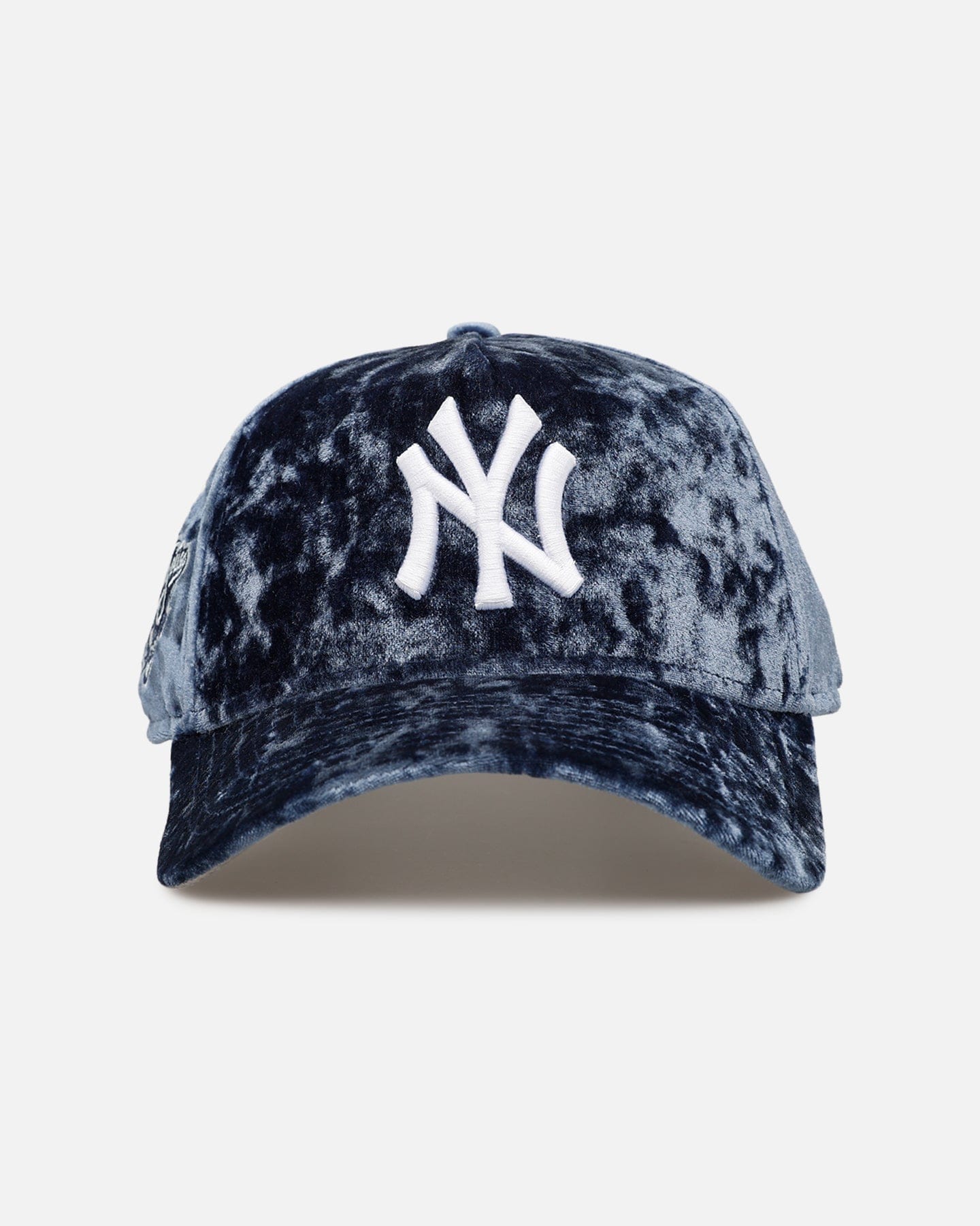New Era New York Yankees Crushed Blue Velvet 9FORTY A - Frame Snapback Blue