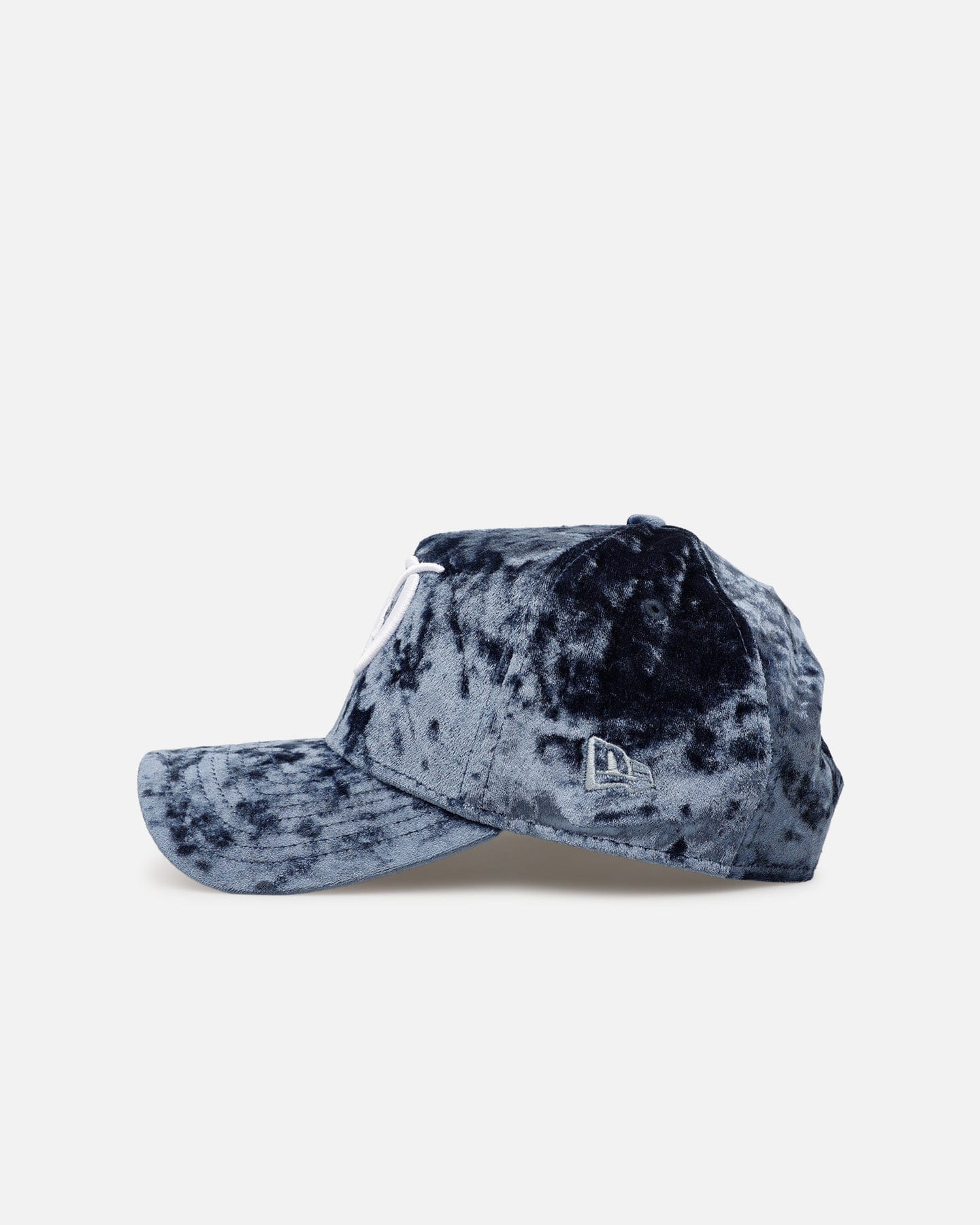 New Era Los Angeles Dodgers Crushed Blue Velvet 9FORTY A - Frame Snapback Blue