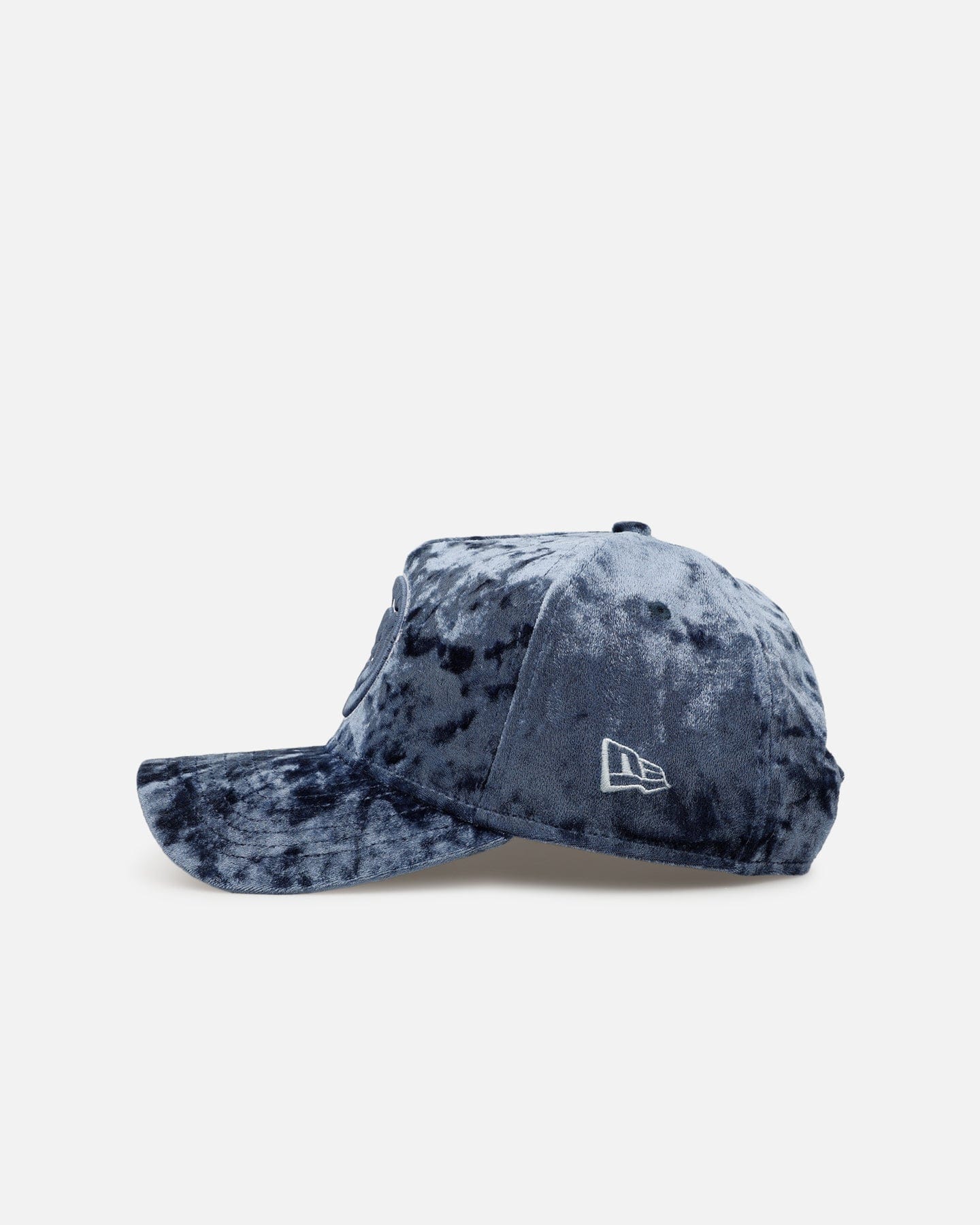 New Era Chicago Cubs Crushed Blue Velvet 9FORTY A - Frame Snapback Blue