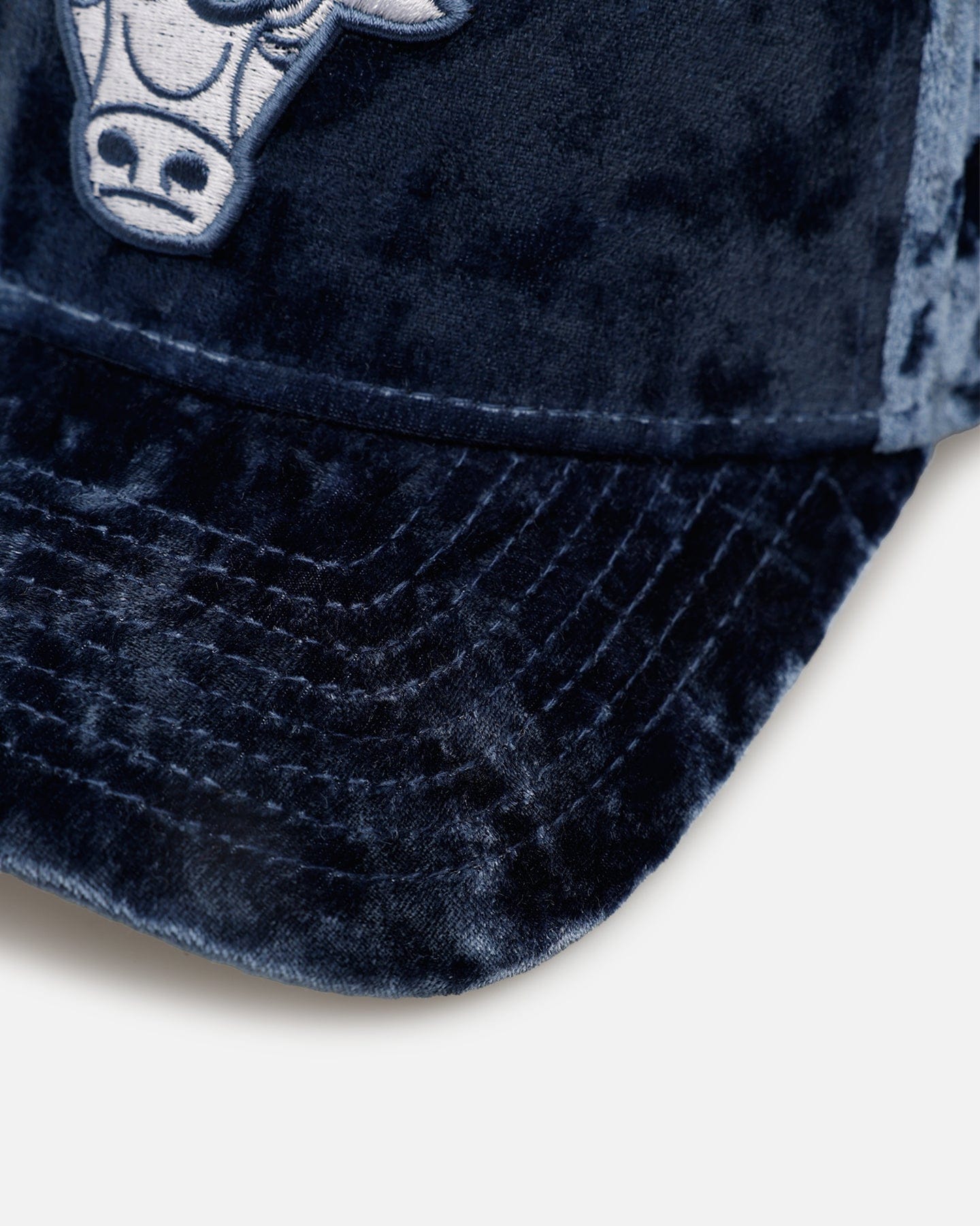 New Era Chicago Bulls Crushed Blue Velvet 9FORTY A - Frame Snapback Blue