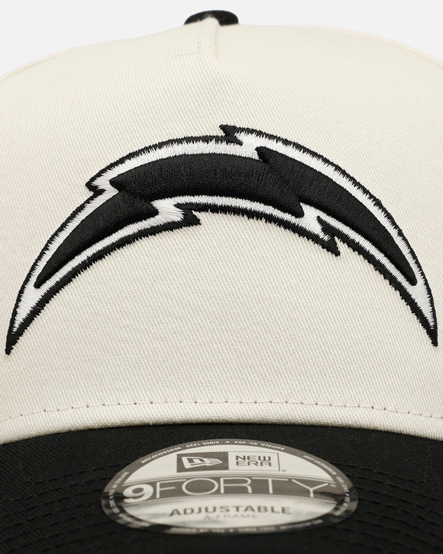 New Era Los Angeles Chargers Easy Chrome Black 9FORTY A - Frame Snapback Chrome/Black