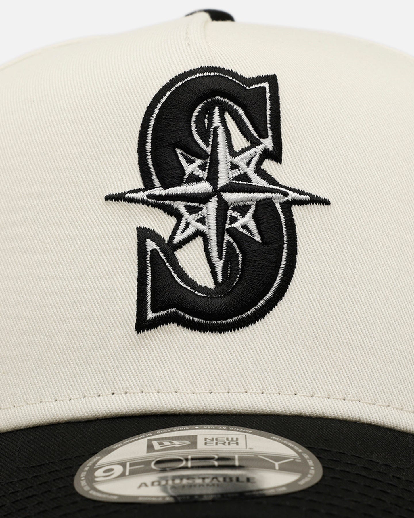 New Era Seattle Mariners Easy Chrome Black 9FORTY A - Frame Snapback Chrome/Black