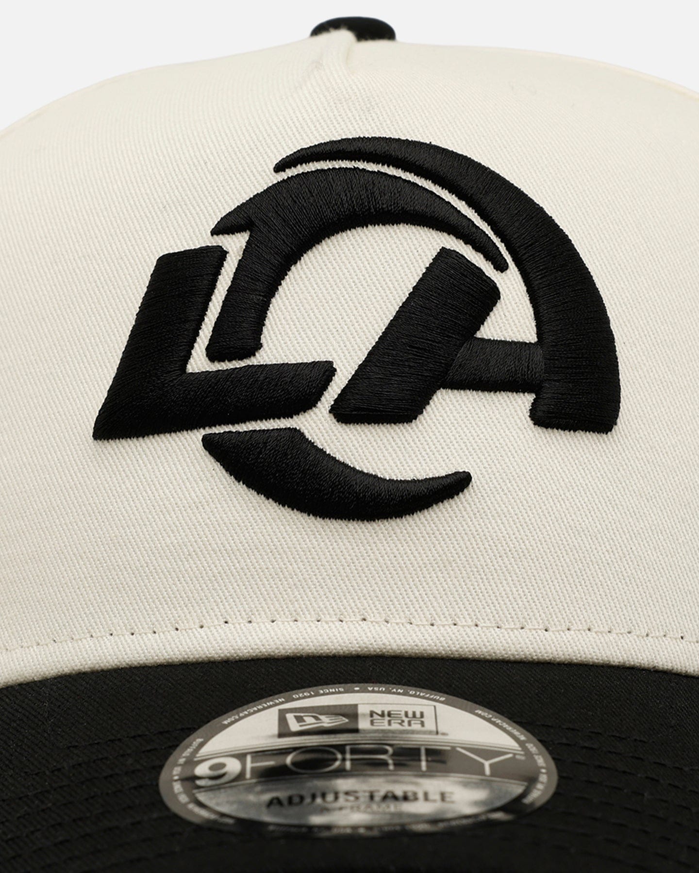 New Era Los Angeles Rams Easy Chrome Black 9FORTY A - Frame Snapback Chrome/Black