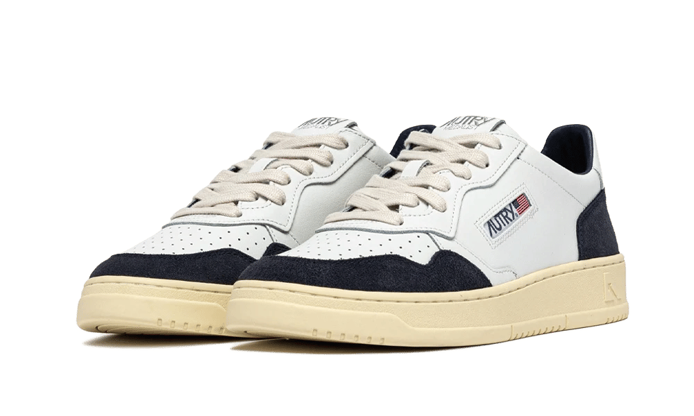 AUTRY Medalist Low Soft Leather Suede White Oceano
