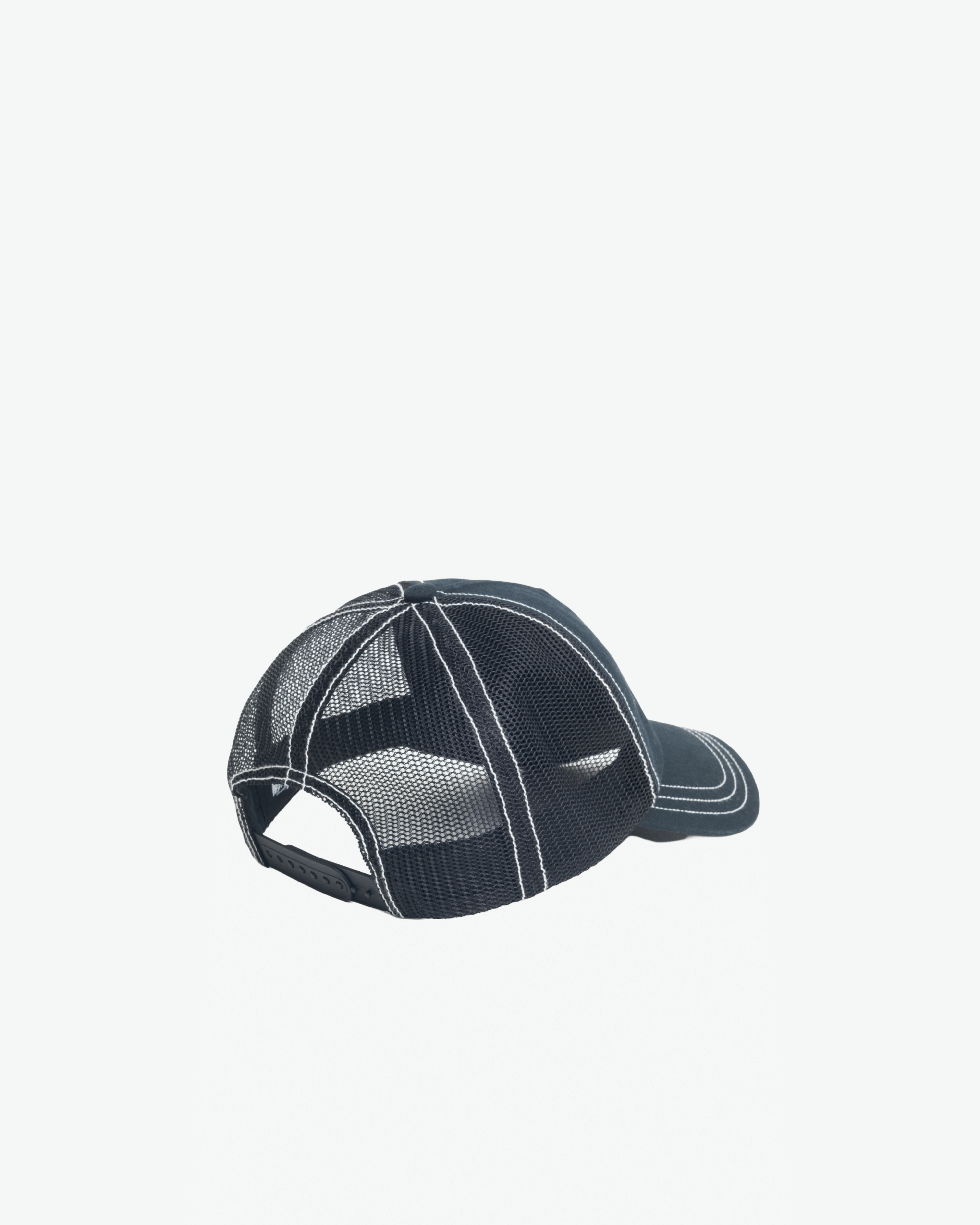 Stüssy - Men's Lp Beach Roots Trucker Cap - (Black)
