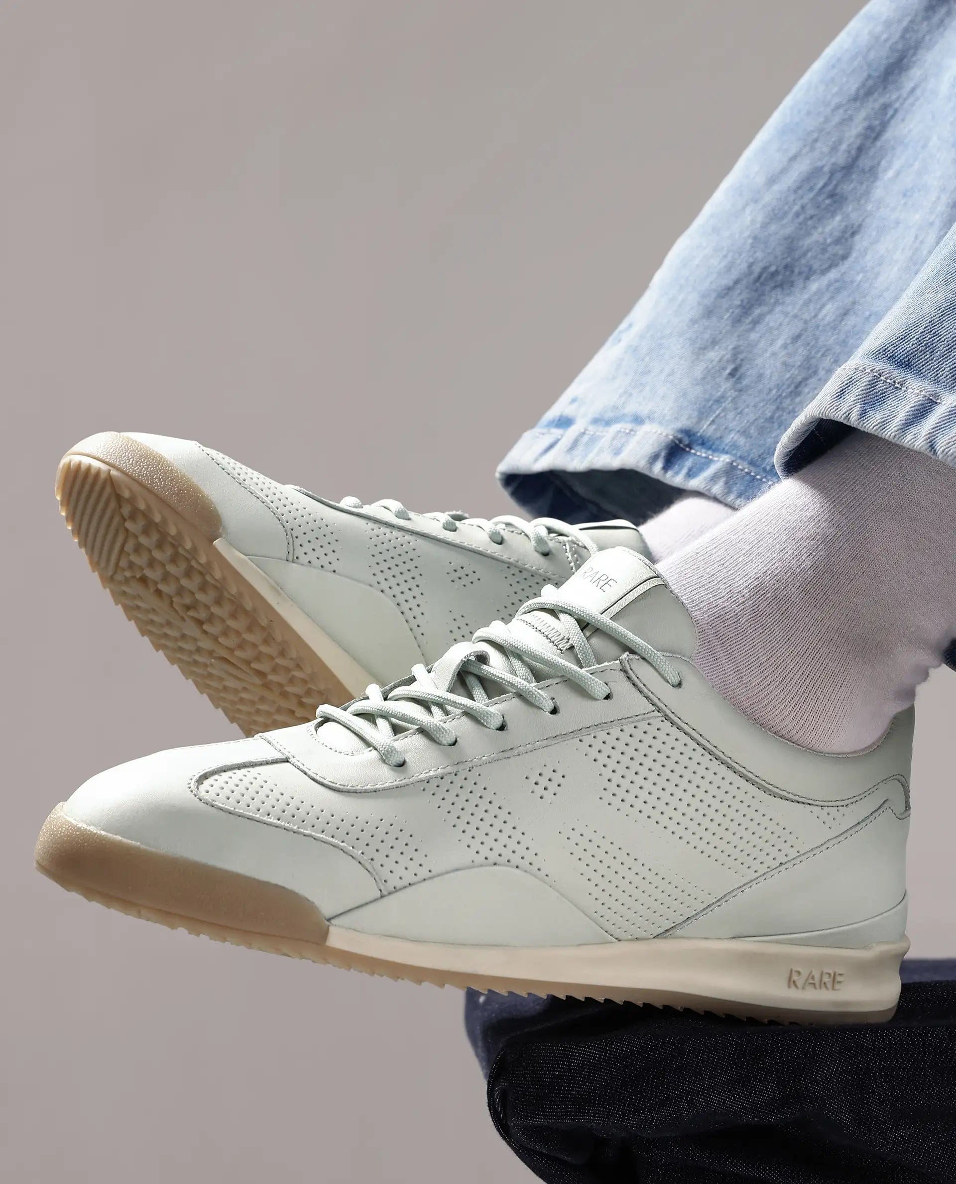 RAREZ Rare Rabbit Men's Cryon Light Green Leather Sneaker