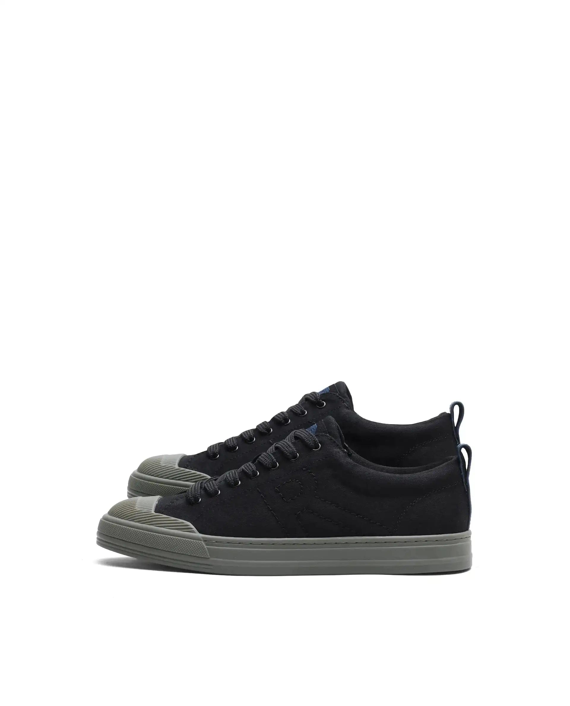 RAREZ Rare Rabbit Men's Sauron 77 Black Canvas Fabric Sneaker