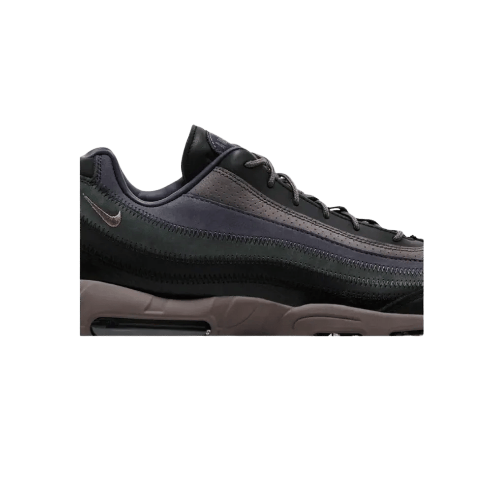 Air Max A Ma Maniére x Nike Air Max 95 SP Black Violet Ore
