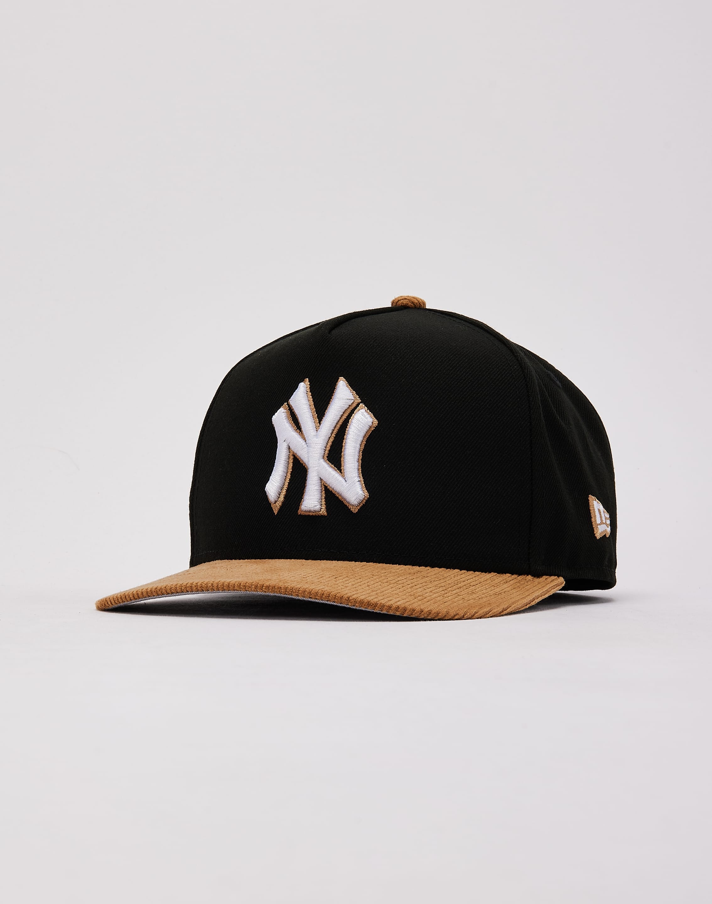 New Era MLB New York Yankees Corduroy 9Fifty A - Frame Snapback