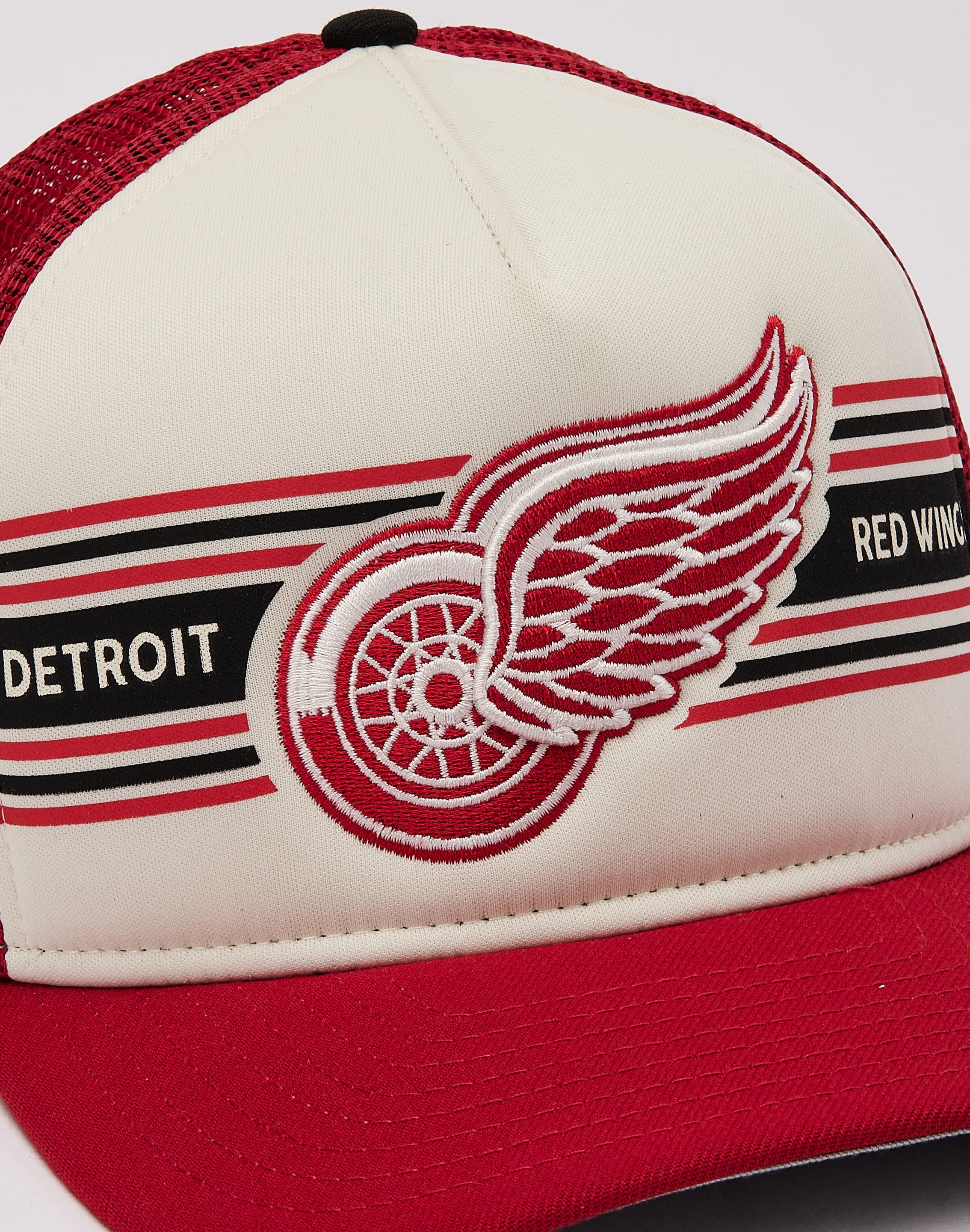 New Era NHL Detroit Red Wings Banner 9Fifty A - Frame Trucker Hat